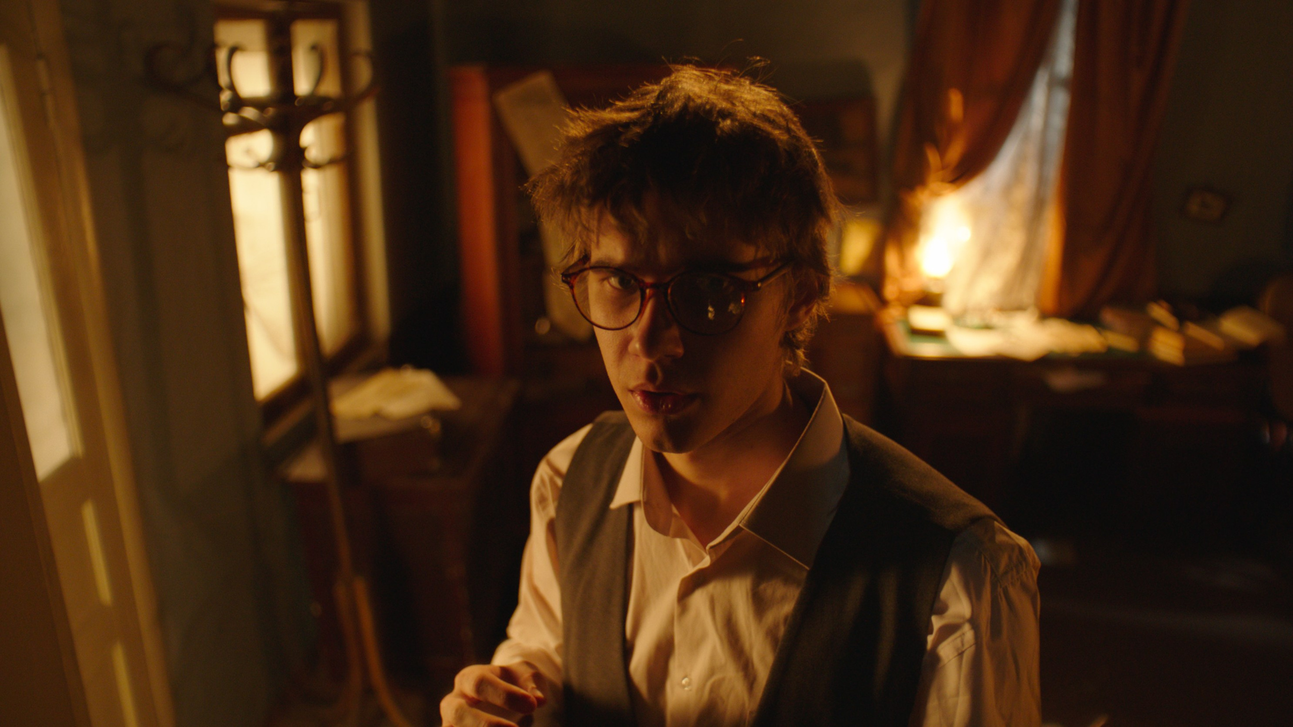 Лука Шарабидзе. Оператор. Лука Шарабидзе. Оператор, фотограф