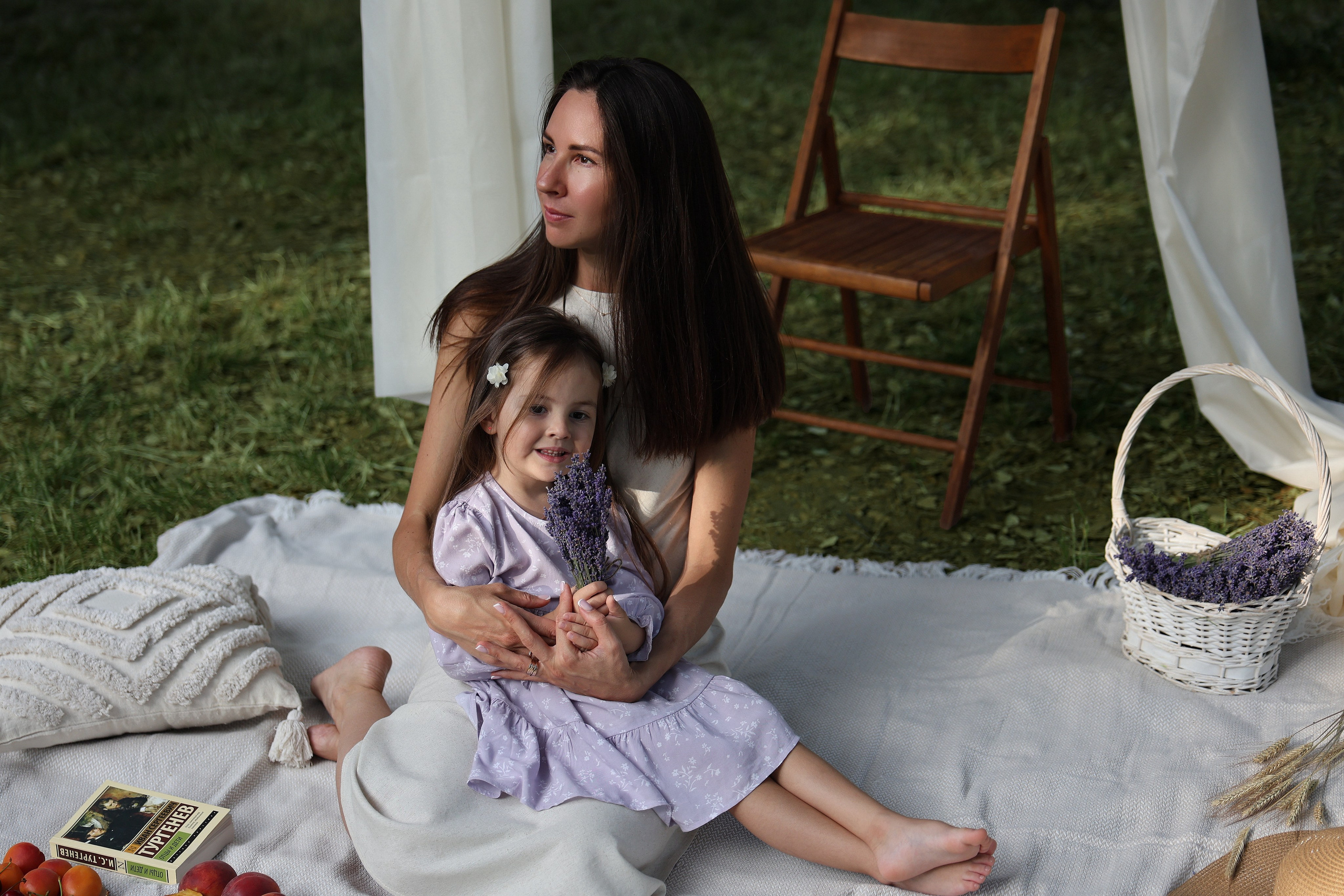 Таня и Кира: пикник. Фотограф в Ялте