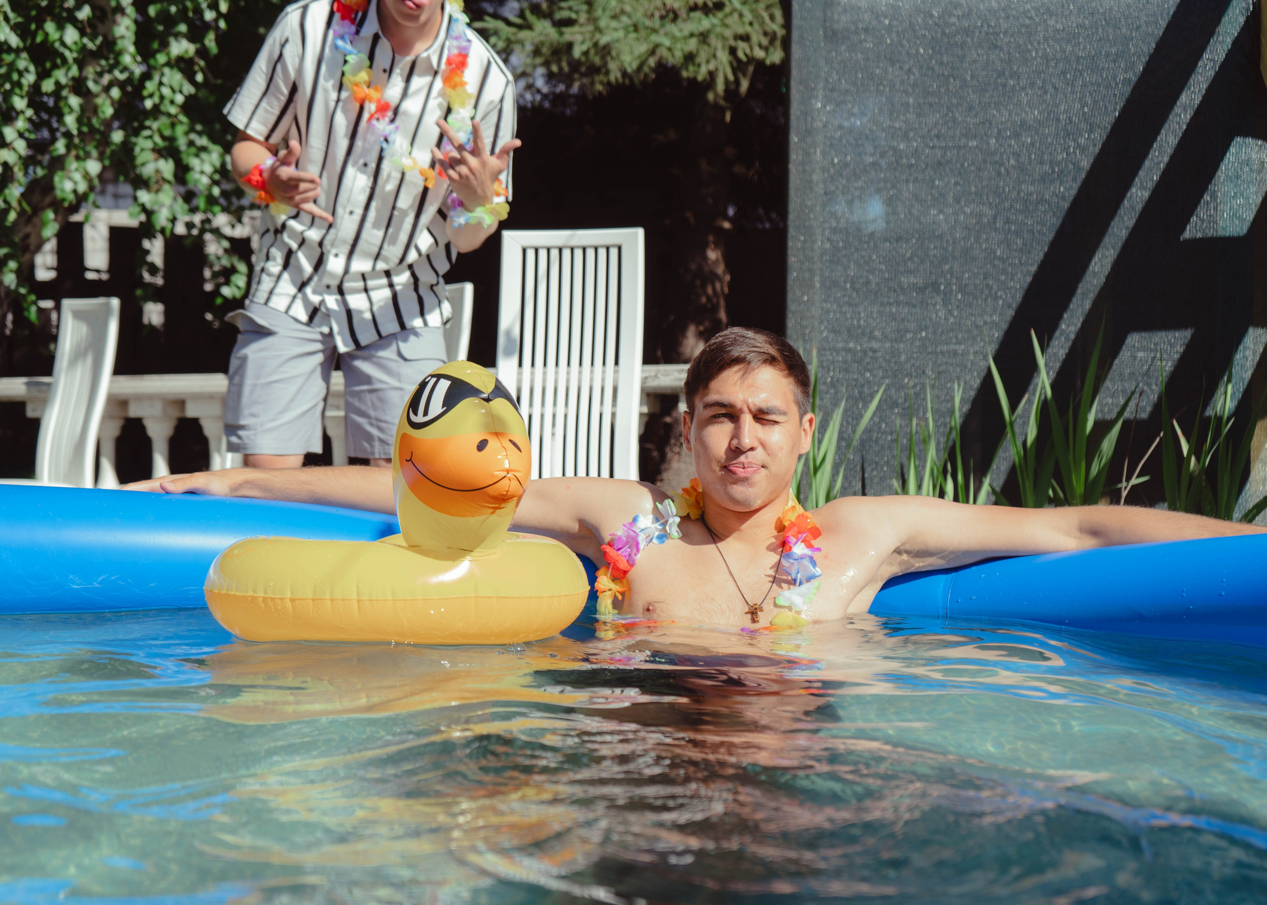 Гавайская вечеринка. Кир Анисин. Режиссер & фотограф