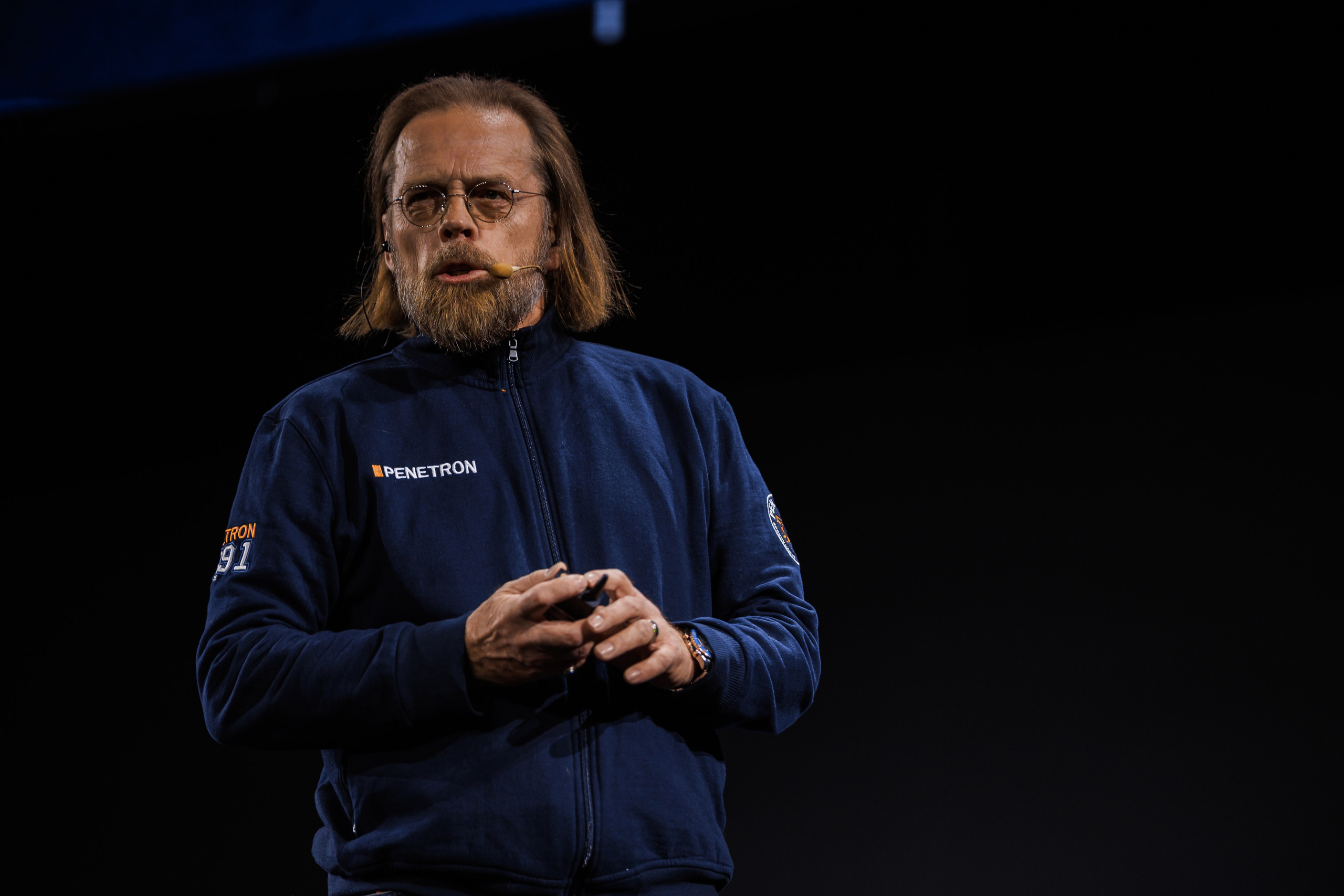 AmoCRM | Старт от найма к бизнесу. Братилов Александр | Конференции. Выставки. Портреты