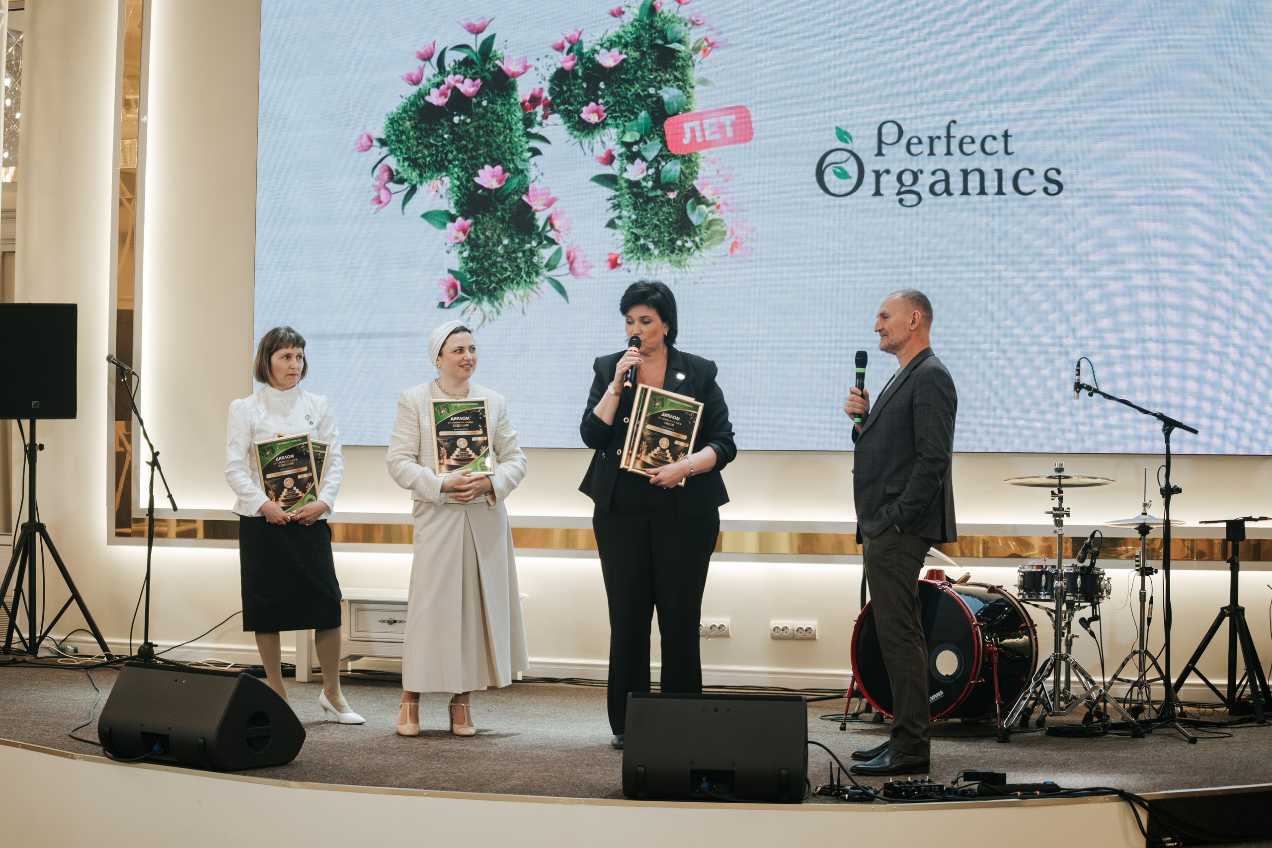 День рождения компании «Perfect Organics». Репортажный фотограф Красноярск