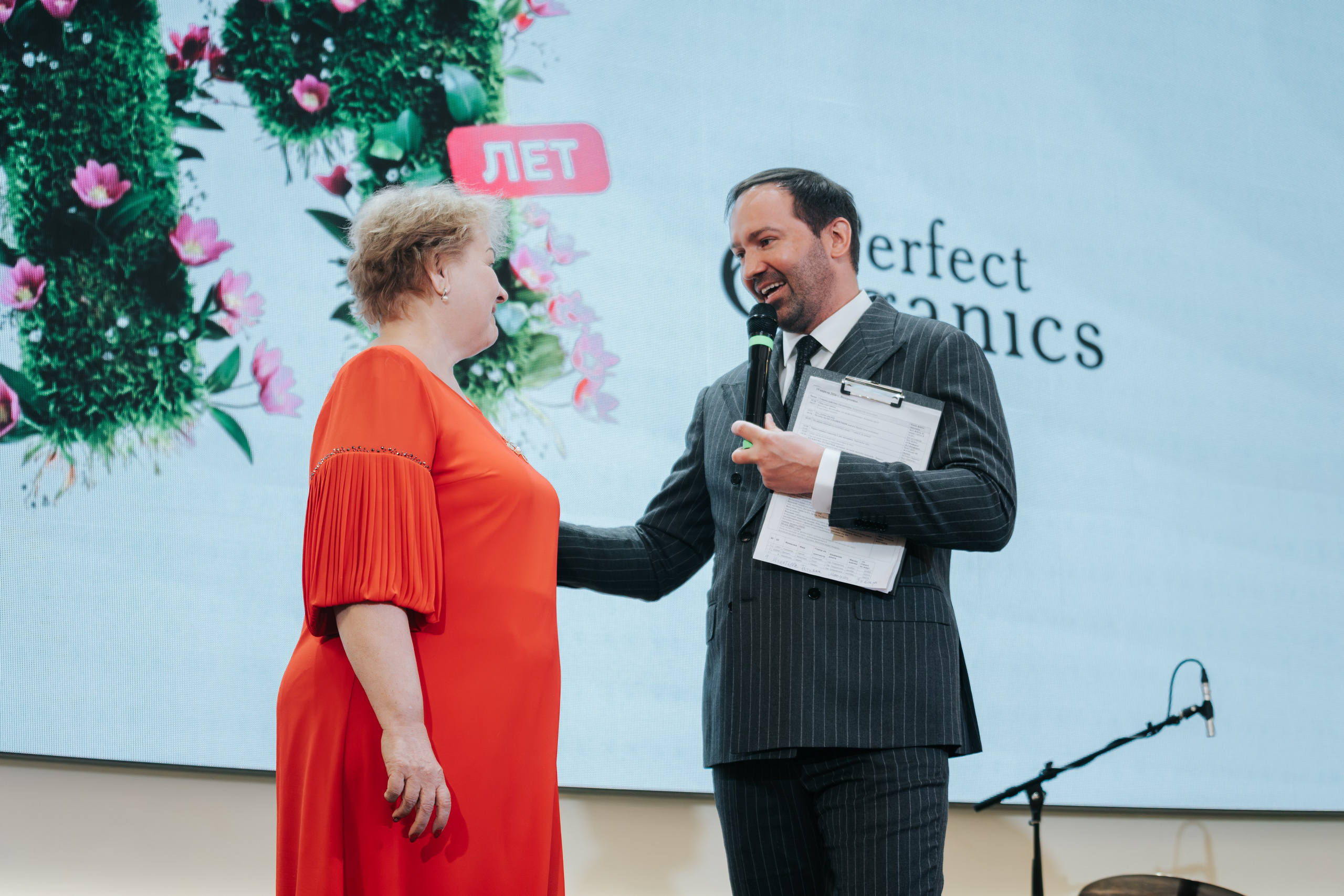 День рождения компании «Perfect Organics». Репортажный фотограф Красноярск