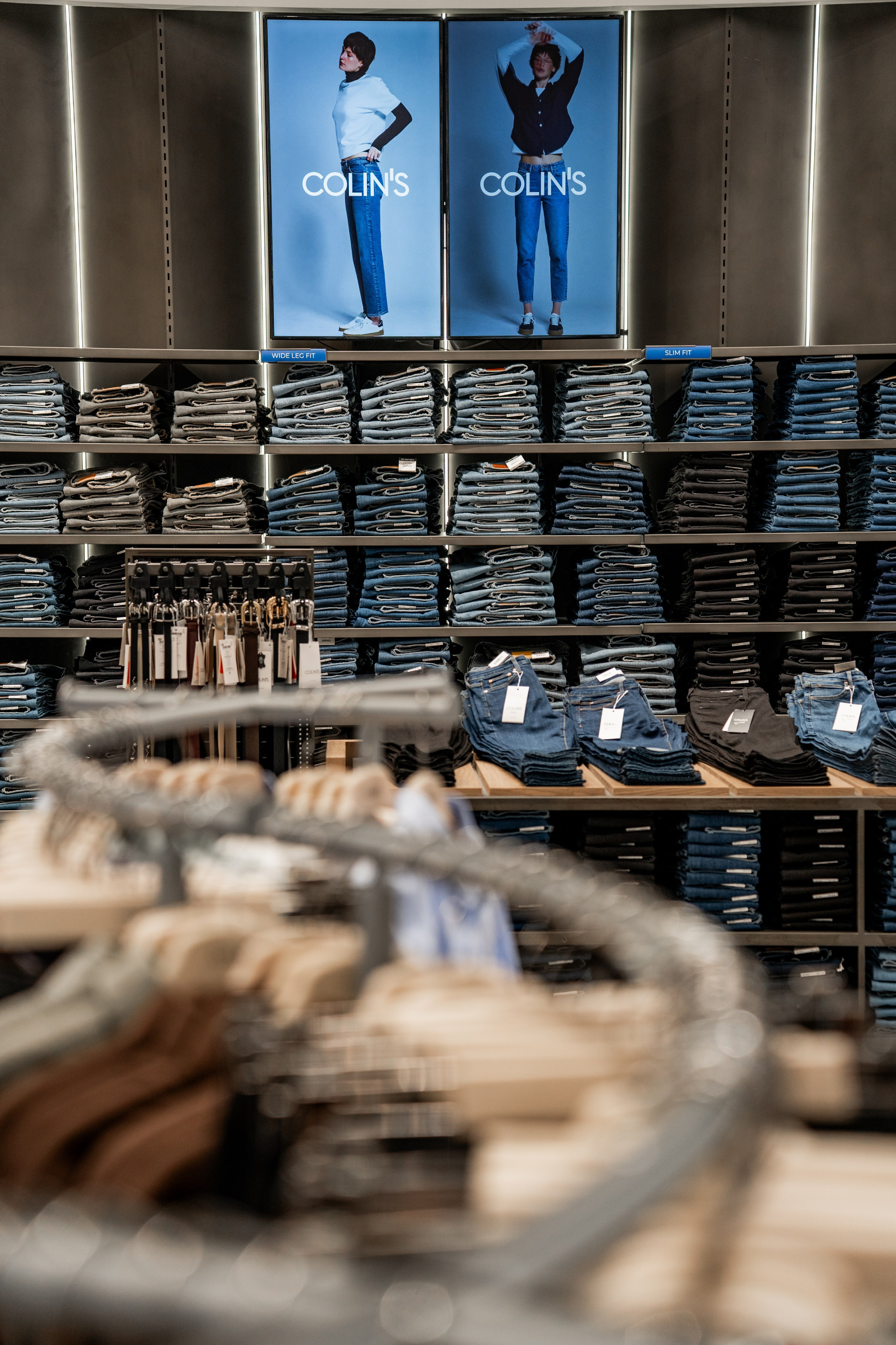Открытие павильона Colin's в ТРЦ «Планета». Репортажный фотограф Красноярск