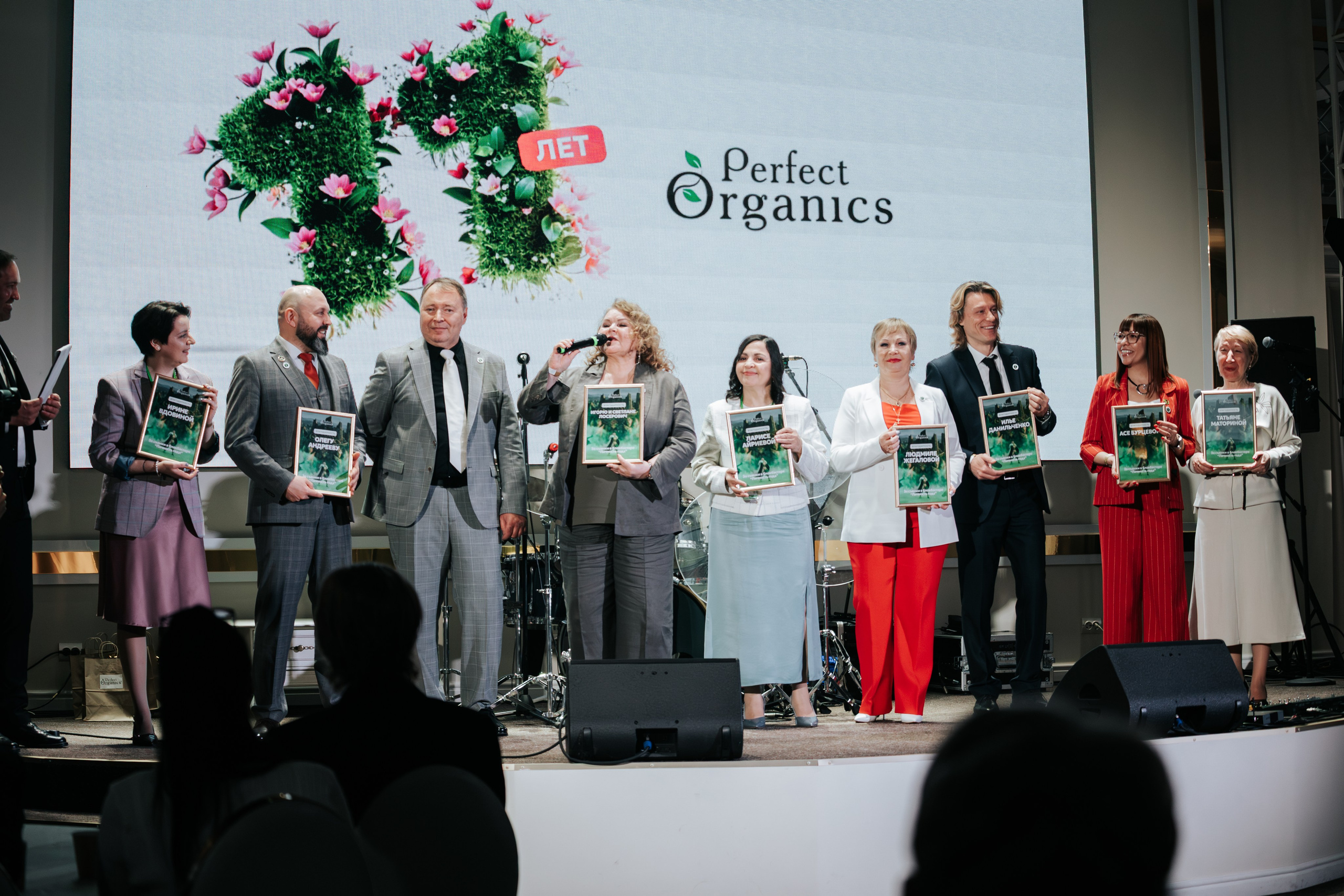 День рождения компании «Perfect Organics». Репортажный фотограф Красноярск