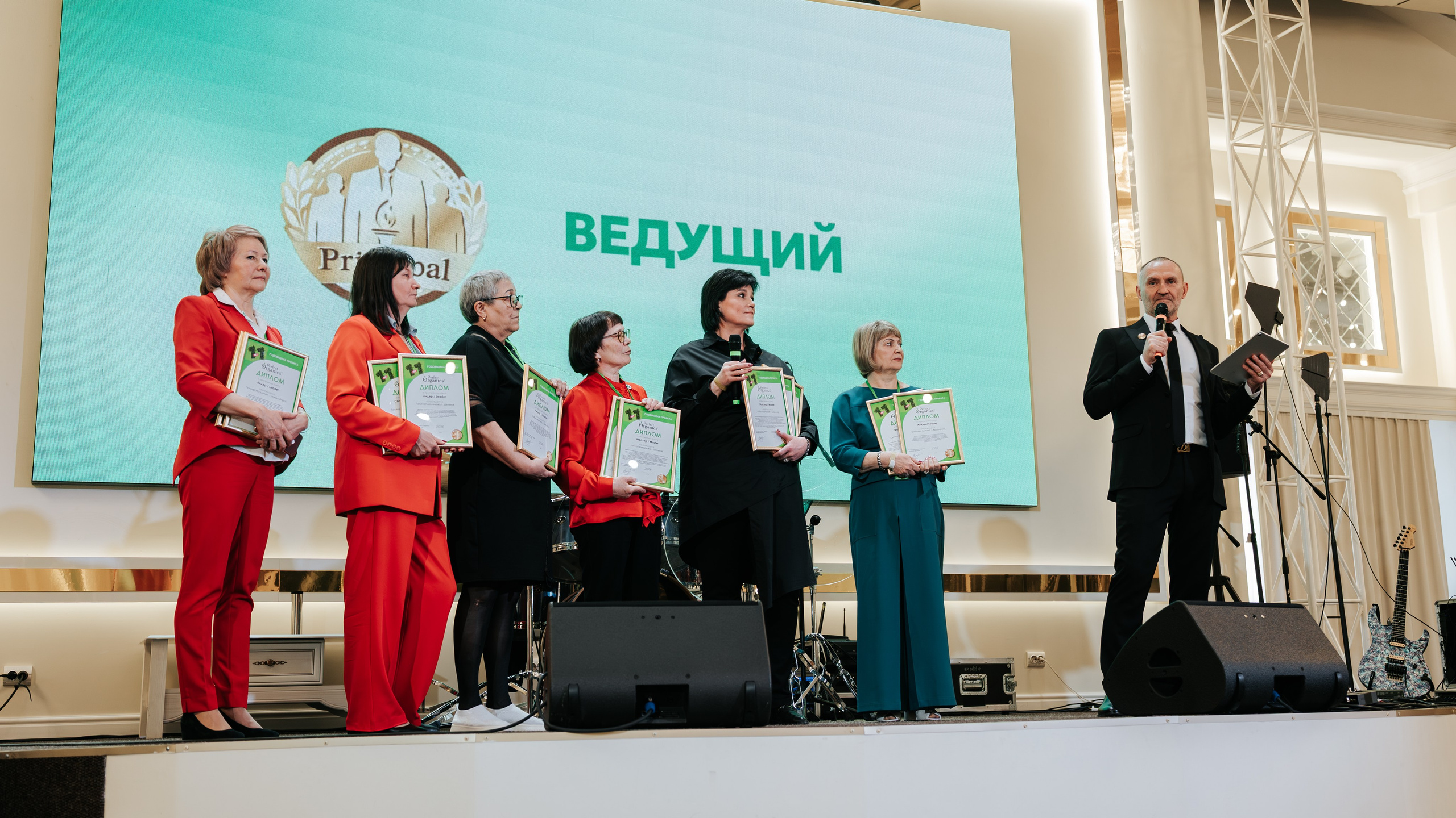 День рождения компании «Perfect Organics». Репортажный фотограф Красноярск