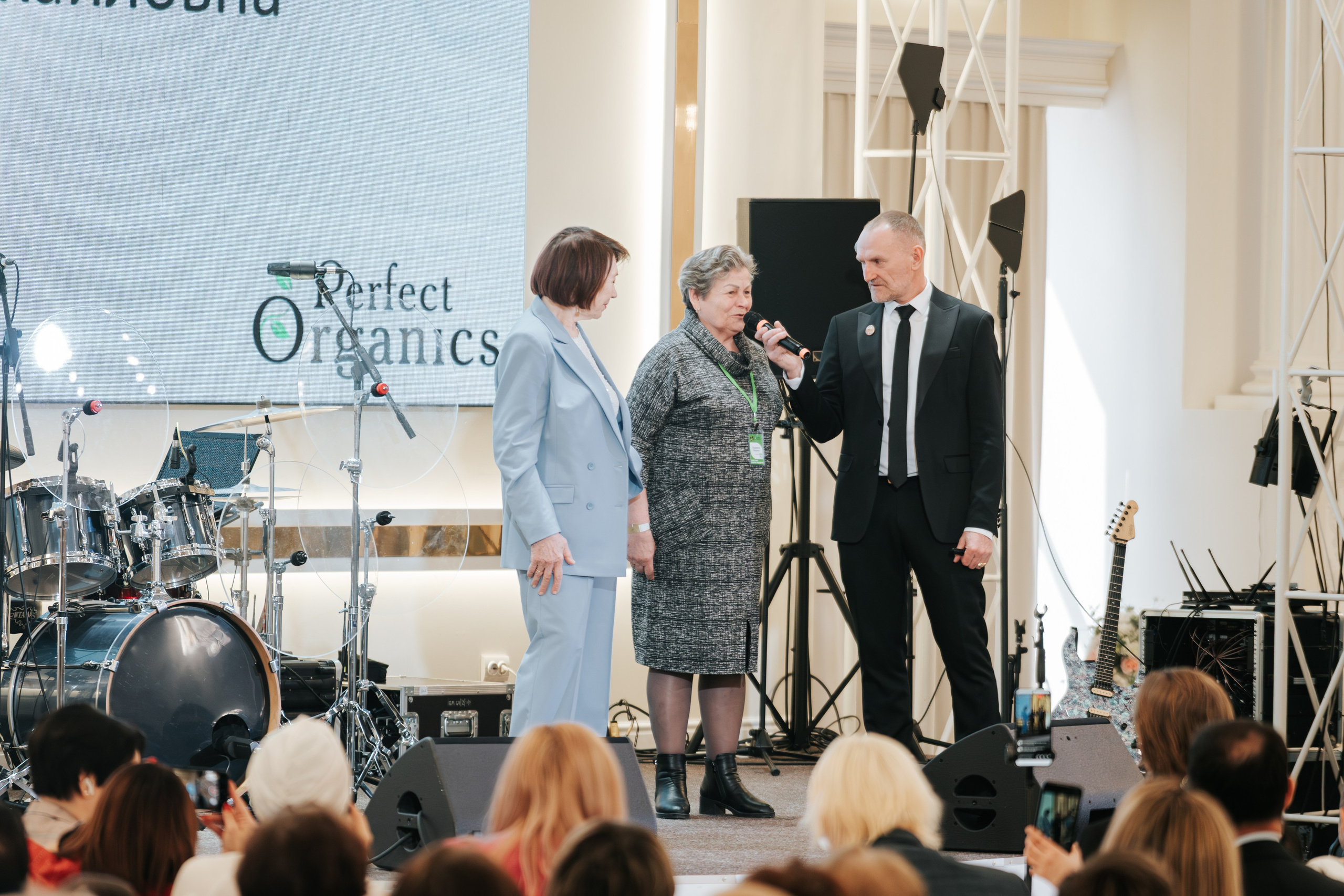 День рождения компании «Perfect Organics». Репортажный фотограф Красноярск