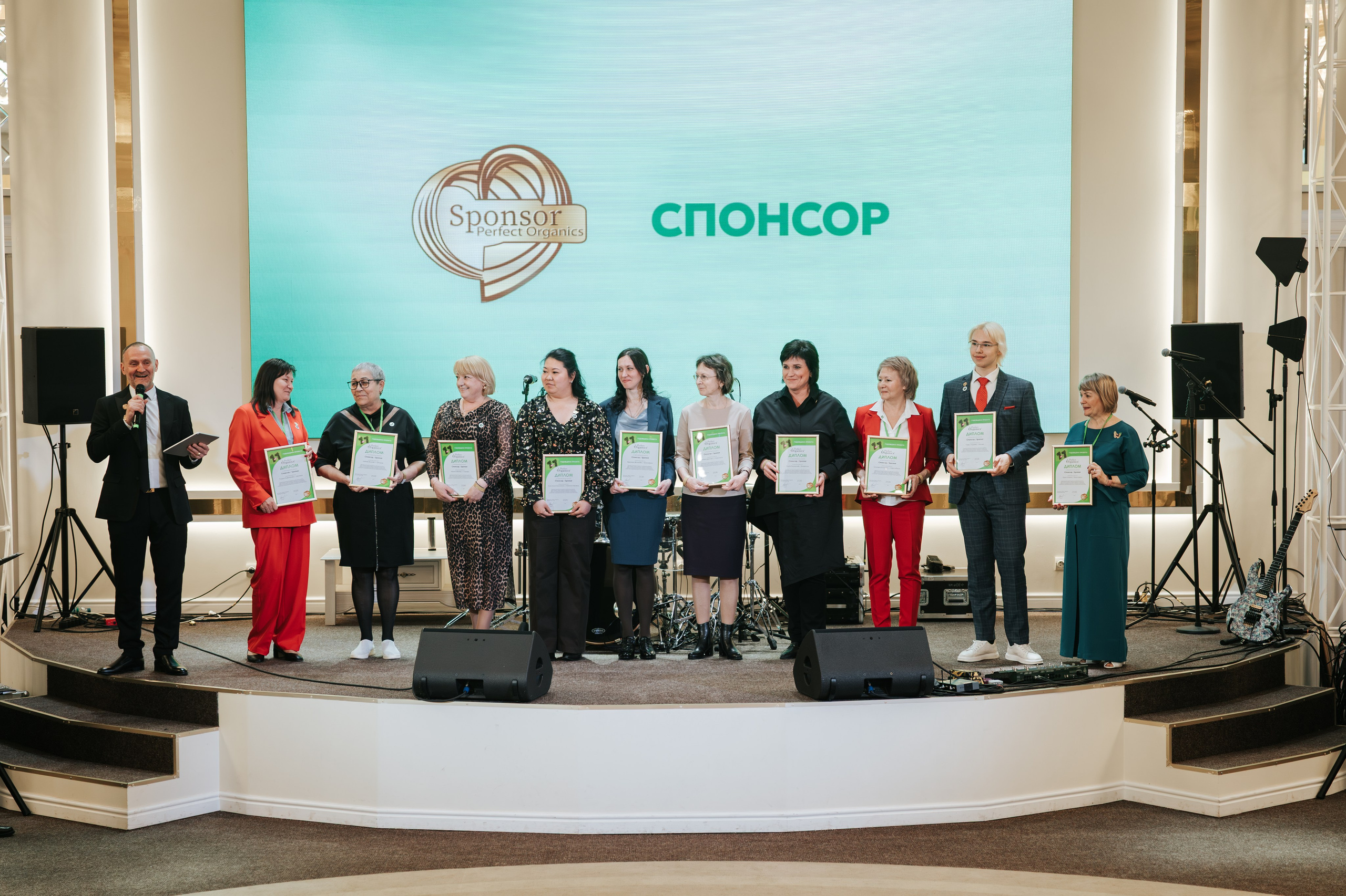 День рождения компании «Perfect Organics». Репортажный фотограф Красноярск