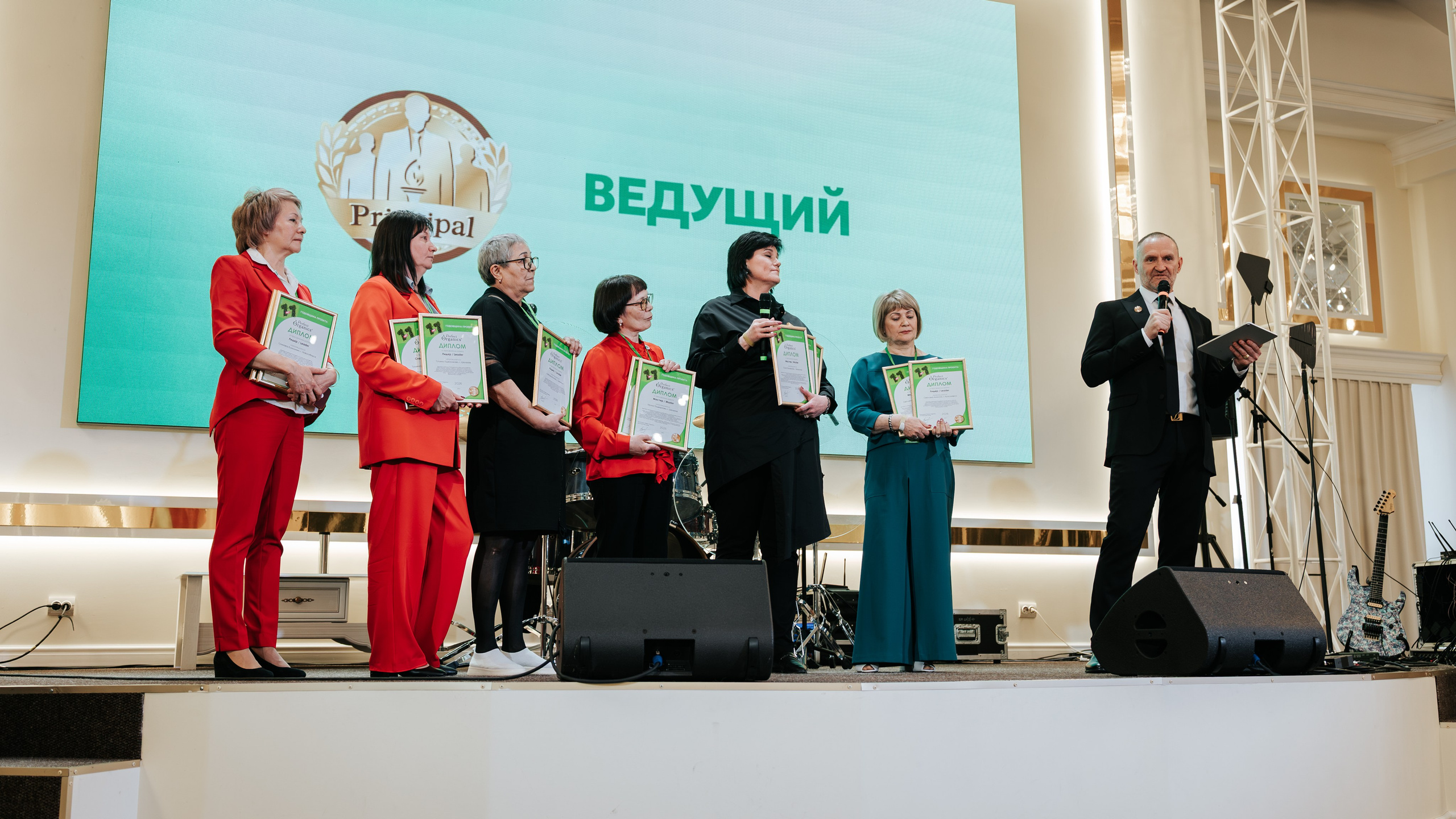 День рождения компании «Perfect Organics». Репортажный фотограф Красноярск
