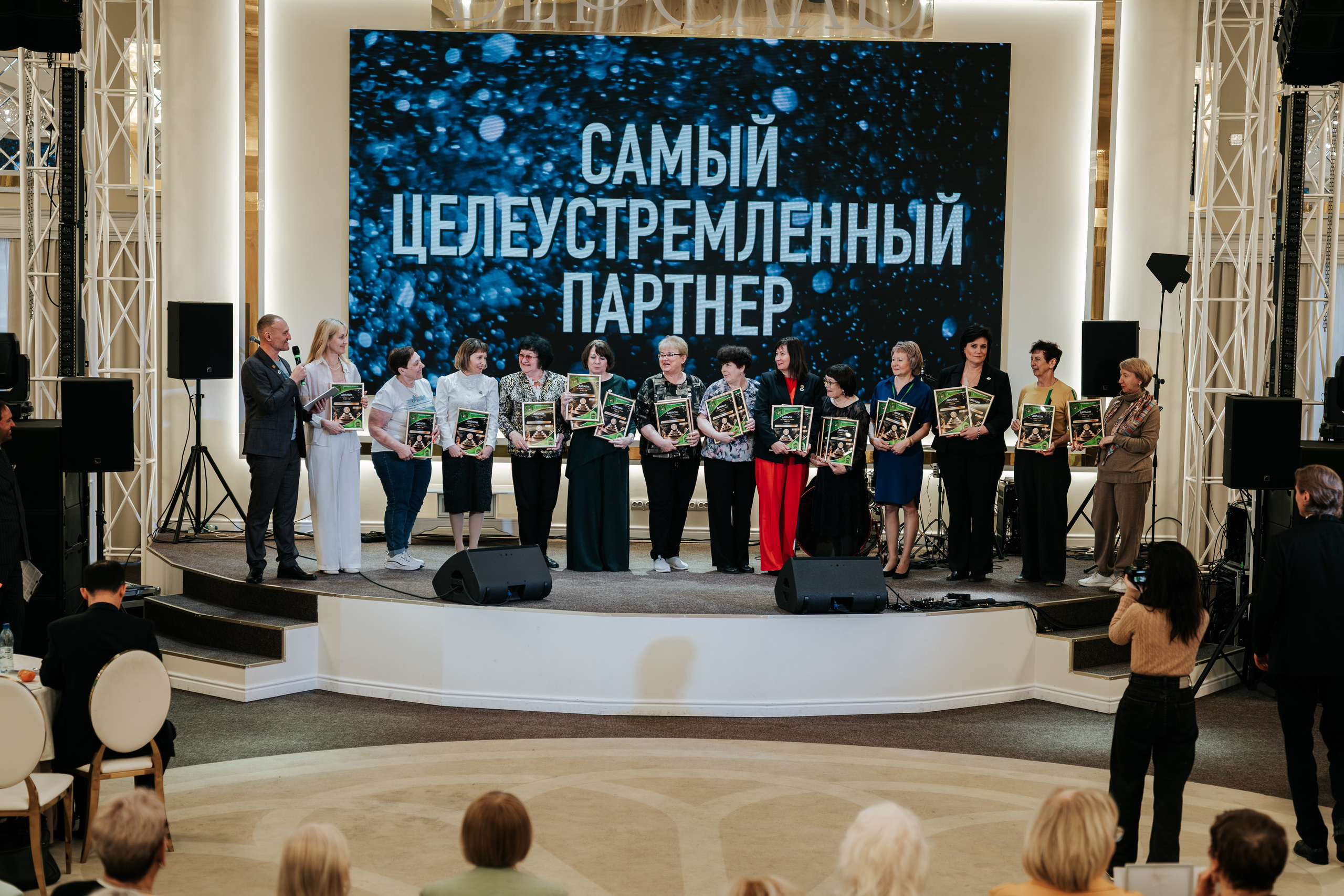 День рождения компании «Perfect Organics». Репортажный фотограф Красноярск