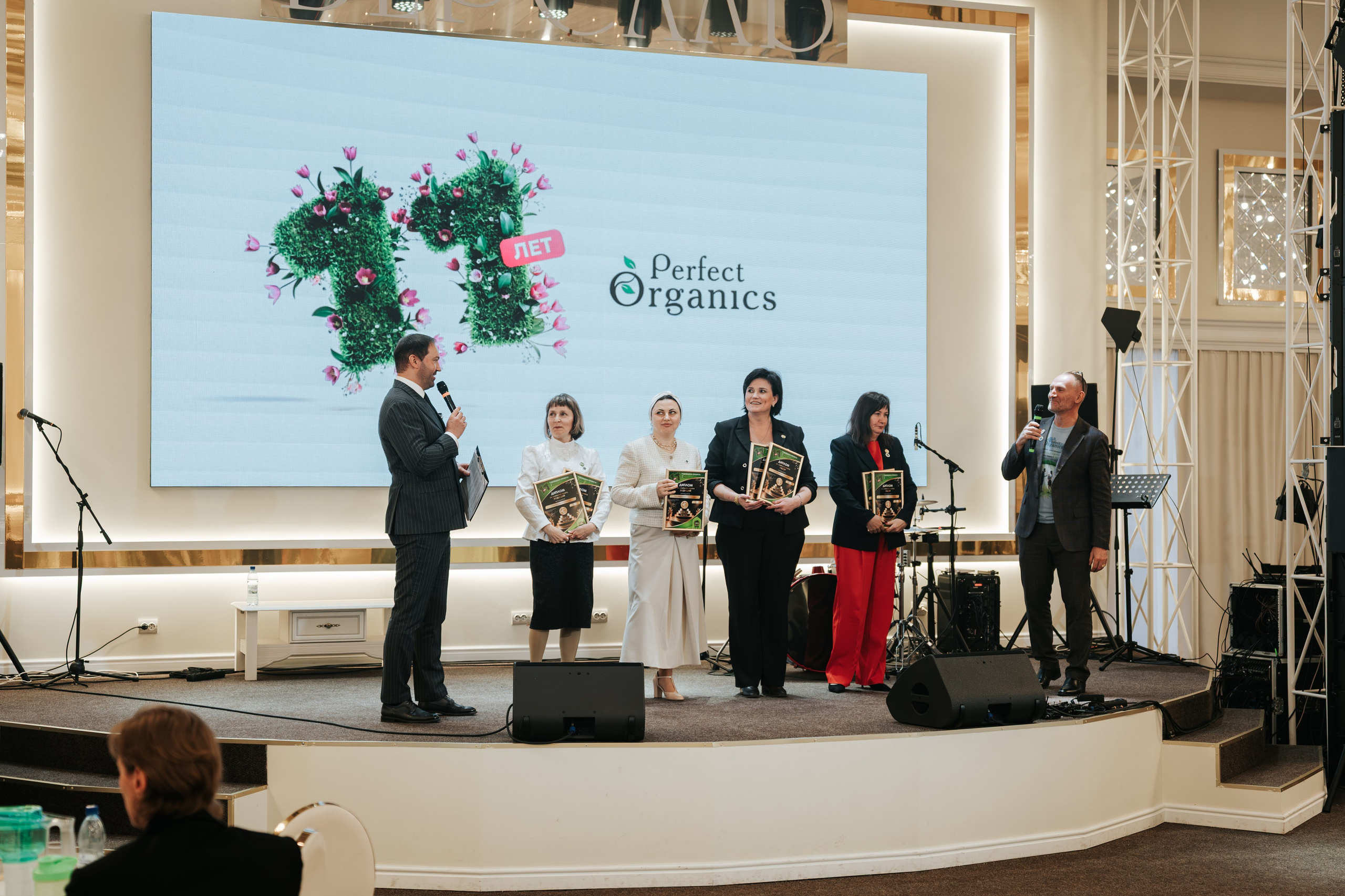 День рождения компании «Perfect Organics». Репортажный фотограф Красноярск