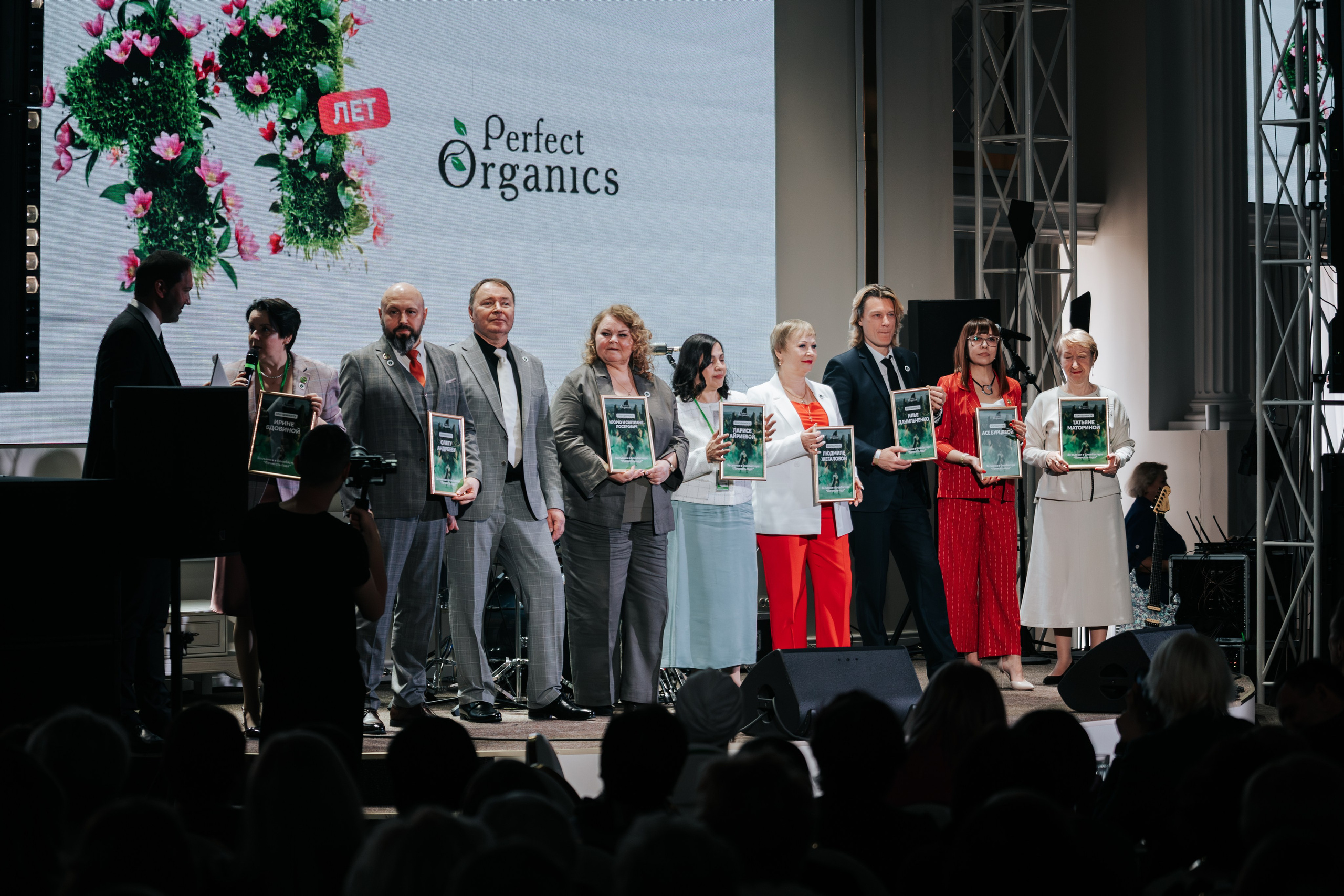 День рождения компании «Perfect Organics». Репортажный фотограф Красноярск