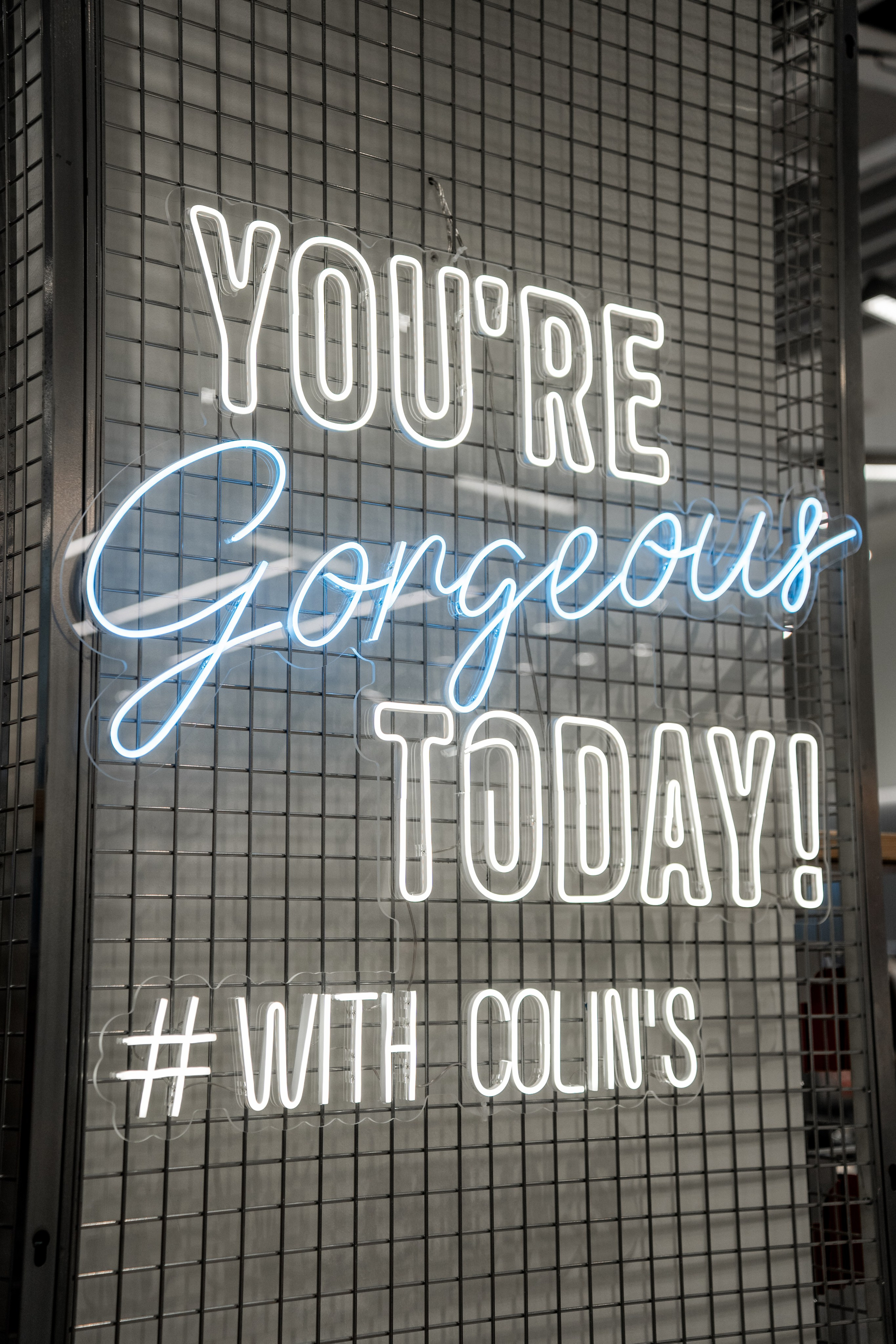 Открытие павильона Colin's в ТРЦ «Планета». Репортажный фотограф Красноярск