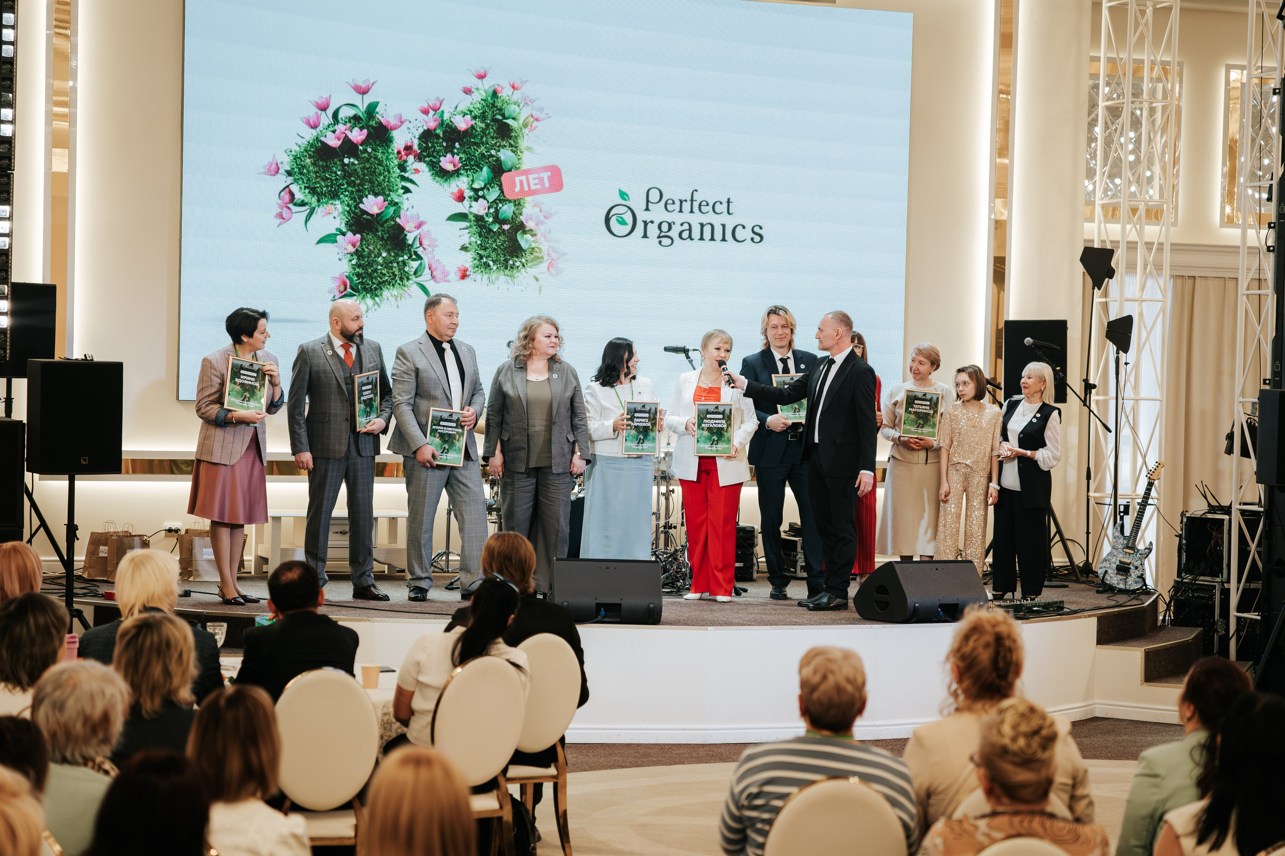 День рождения компании «Perfect Organics». Репортажный фотограф Красноярск
