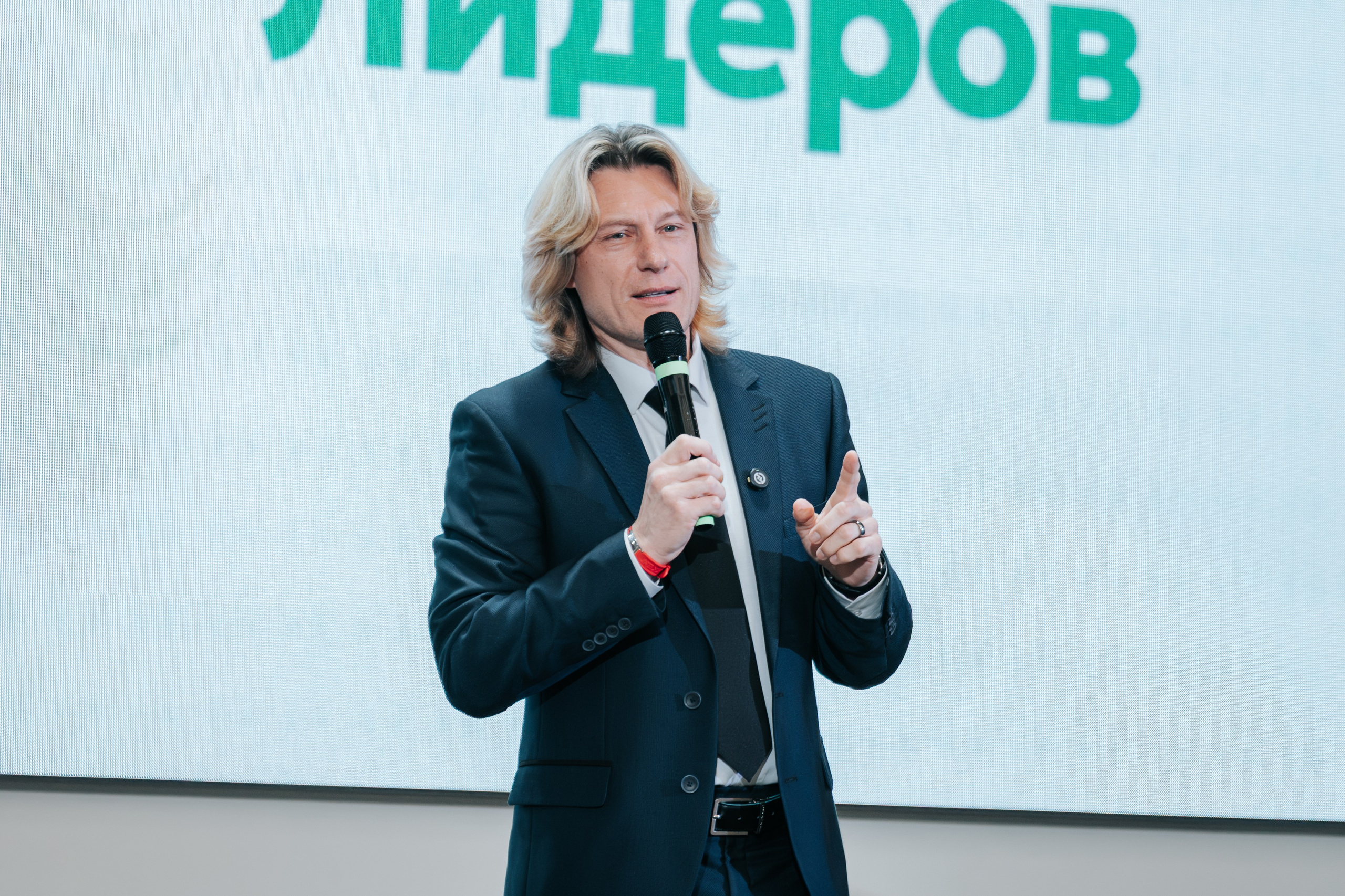 День рождения компании «Perfect Organics». Репортажный фотограф Красноярск