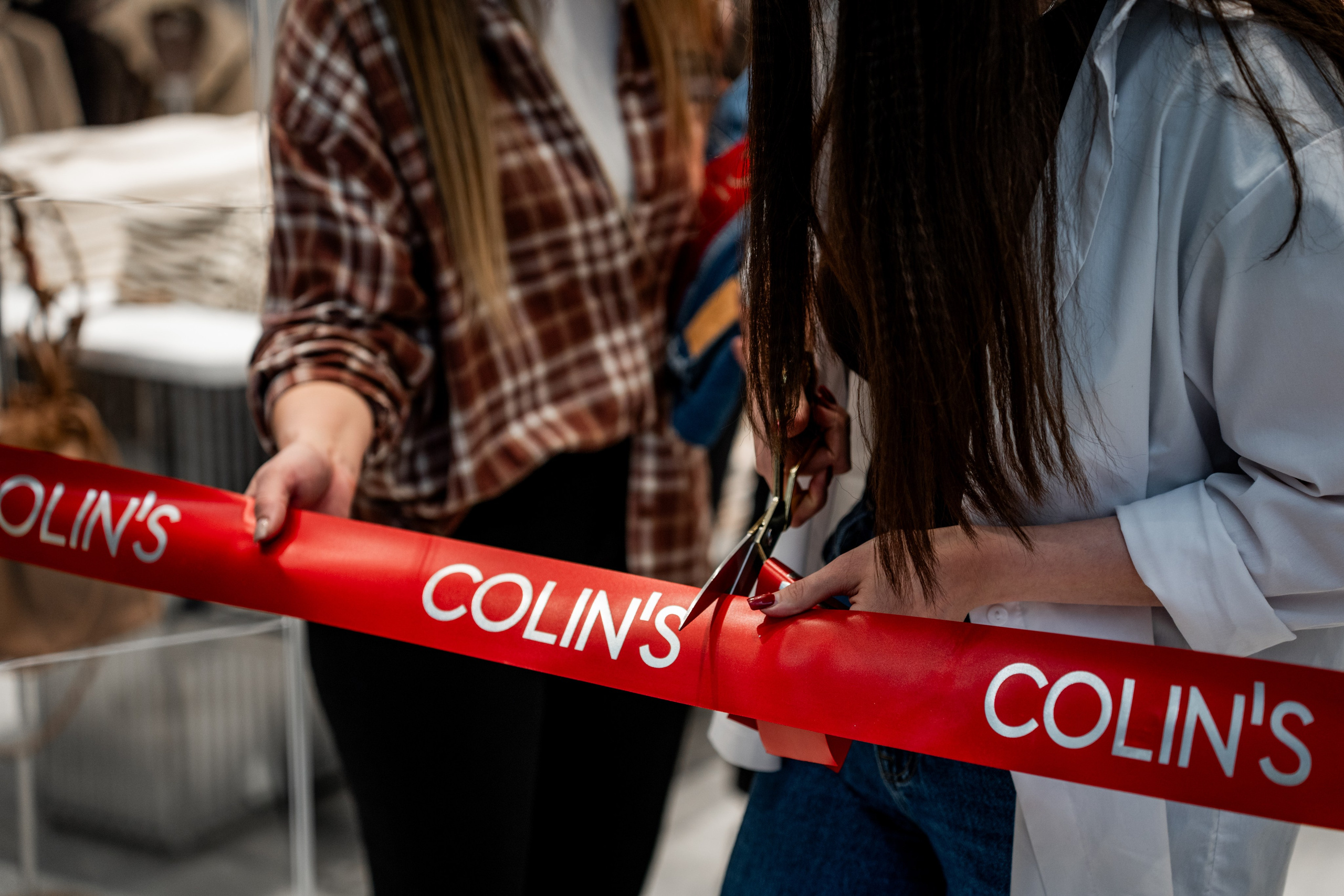 Открытие павильона Colin's в ТРЦ «Планета». Репортажный фотограф Красноярск