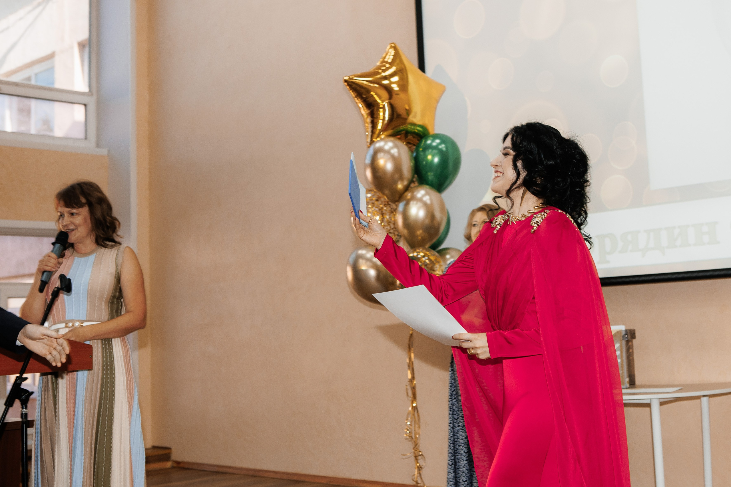 Выпускной Гимназия 12 2024 г. Свадебный и портретный Фотограф в Липецке Дмитрий Котюков