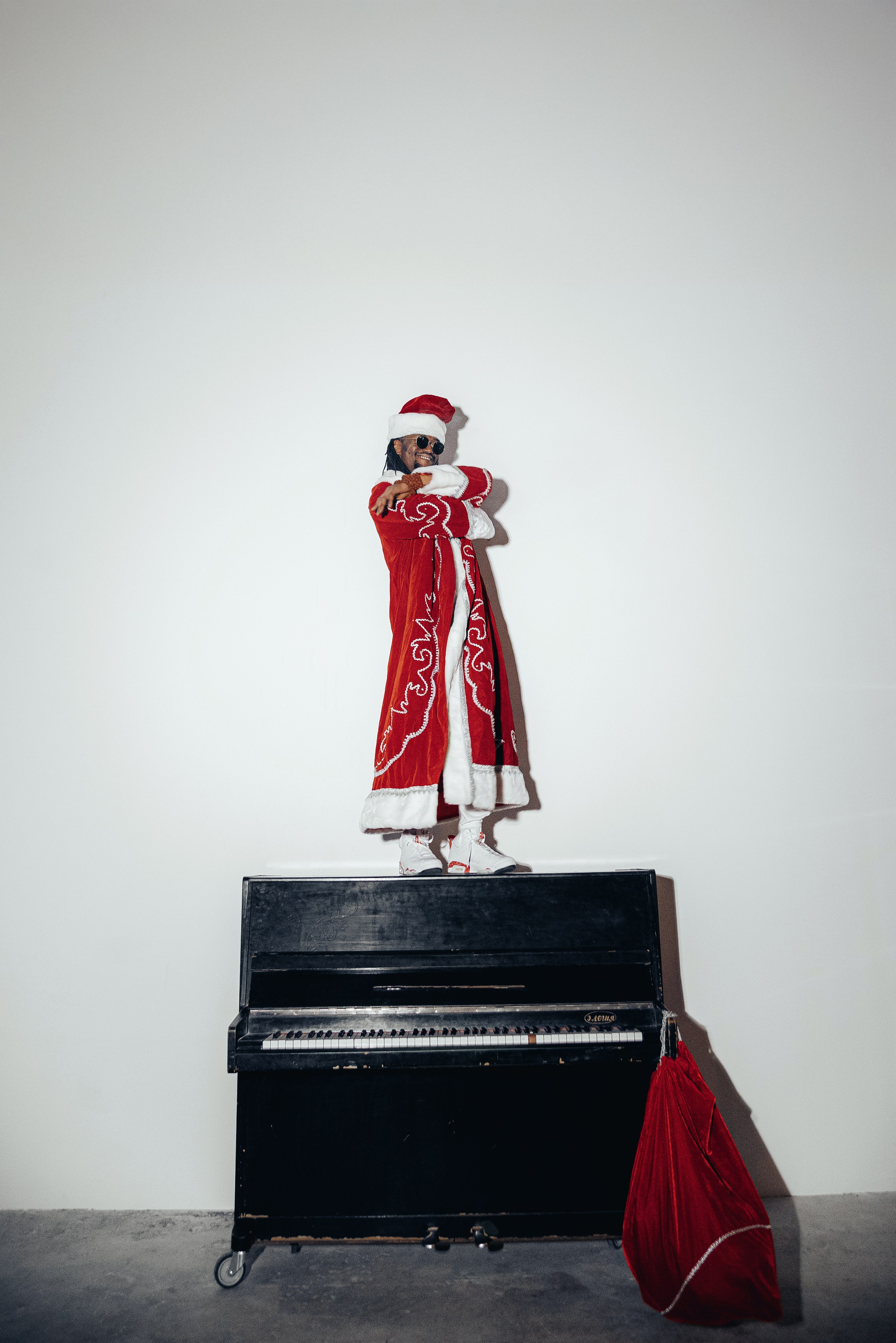 Не Дед мороз