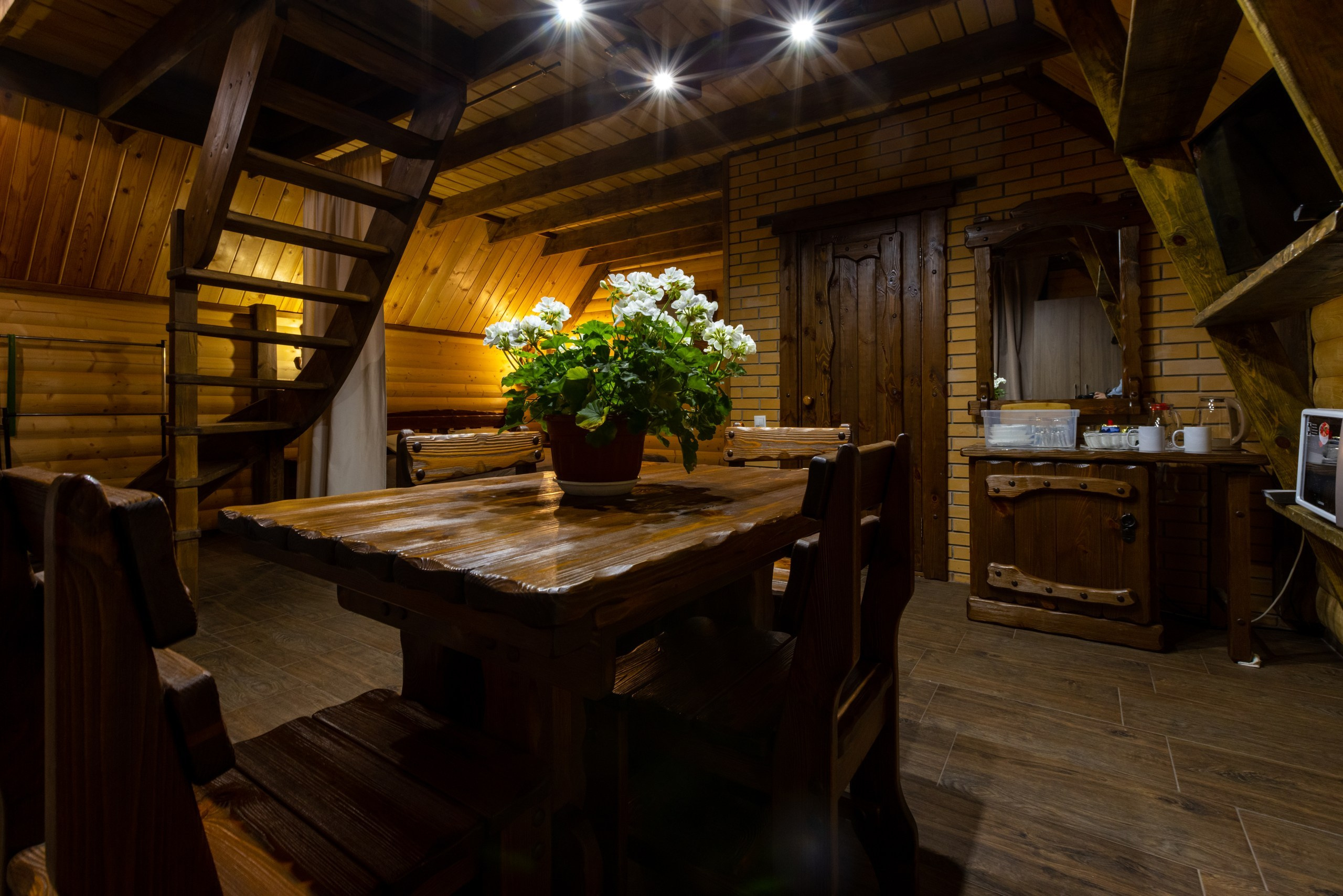 Большая Тросна вечером и новый бассейный комплекс. Фотограф в Туле Крупский АнДРей. Фотостудия «КАДР71» в Туле