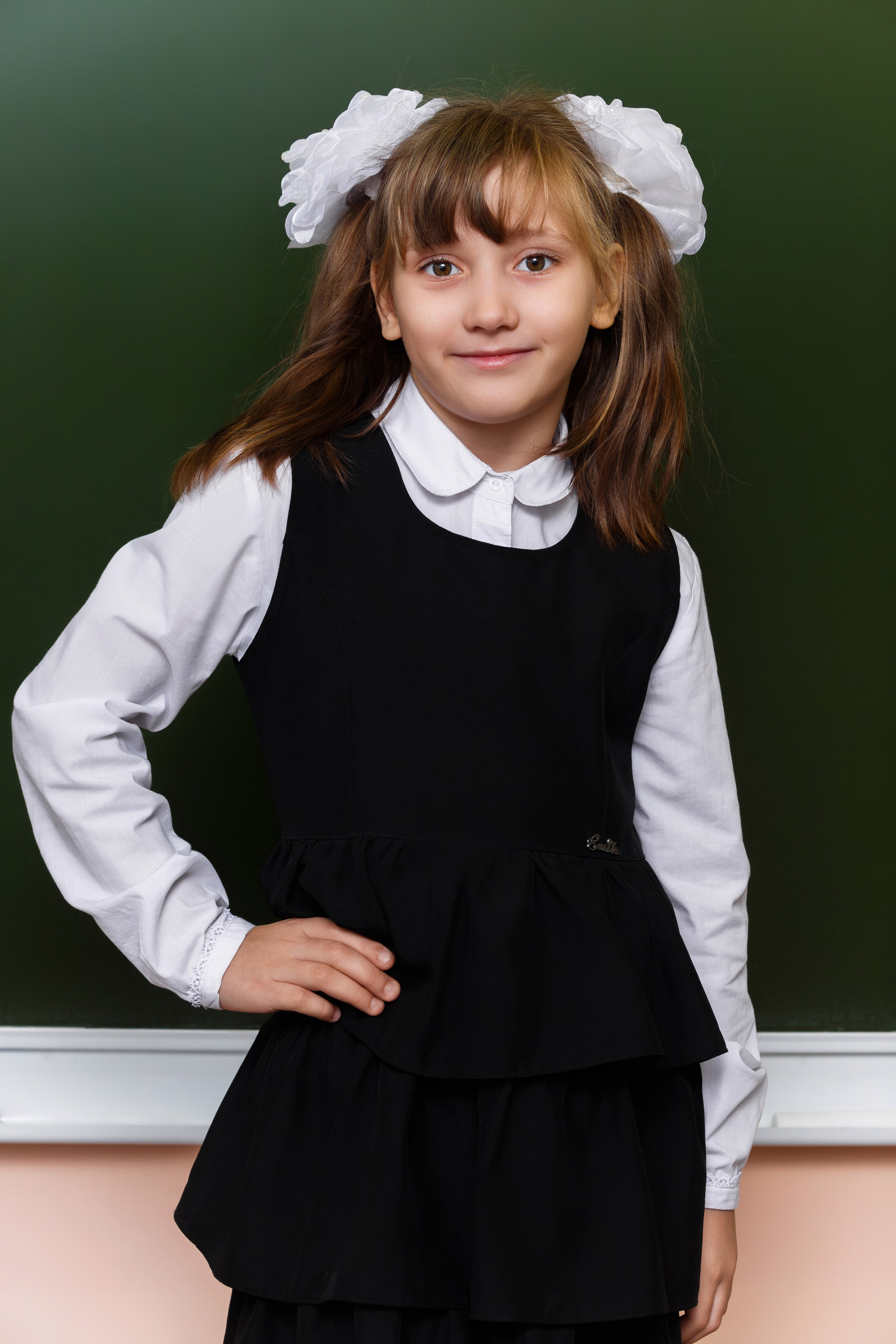 СЪЕМКА ПОРТРЕТОВ ПЕРВОКЛАССНИКОВ В КЛАССЕ. ТВОЙ АЛЬБОМ / ТВОИ ПРАВИЛА