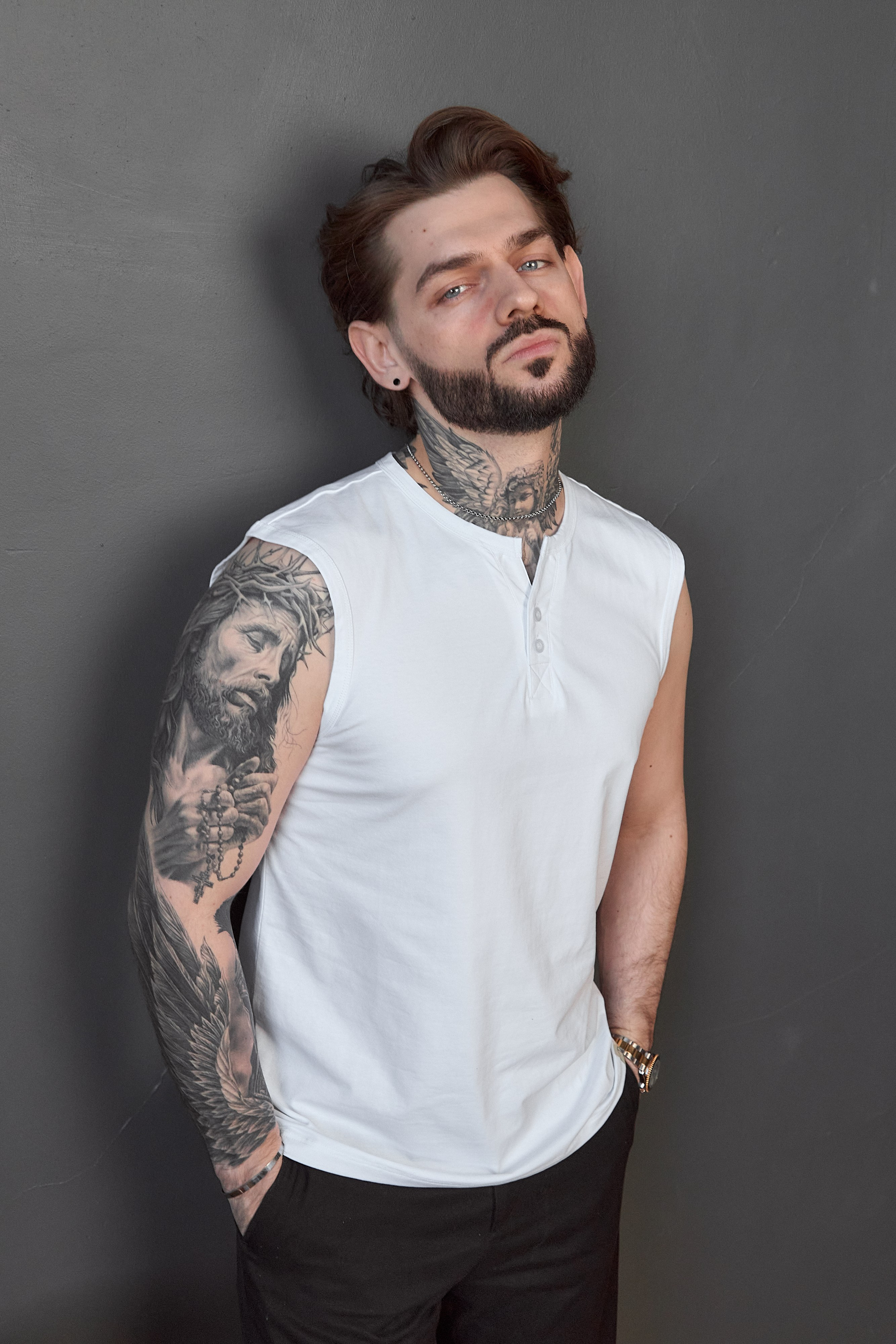 САША. Продающий контент для маркетплейсов и e-commerce «под ключ»