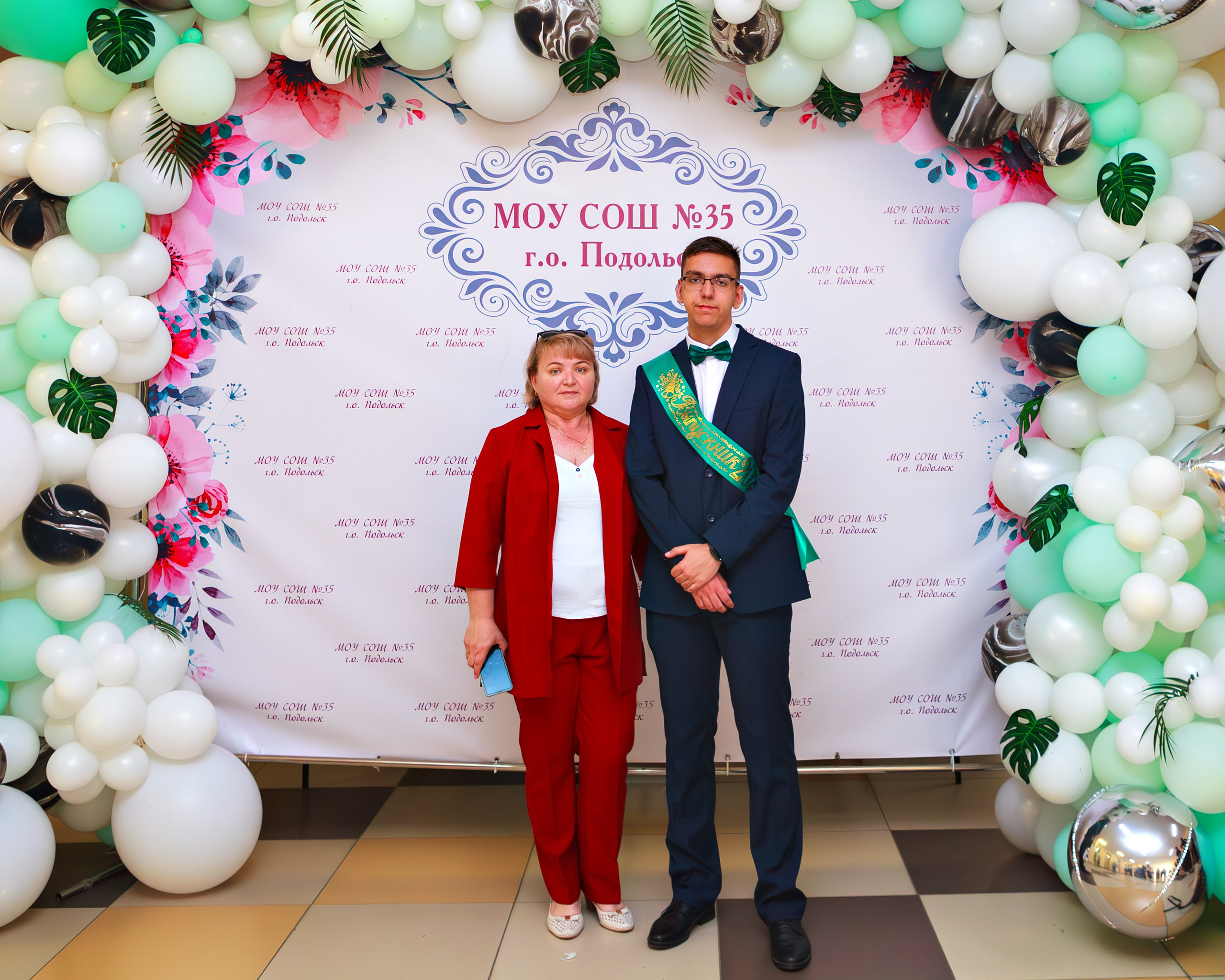 Гимназия № 7, г. Подольск, Последний звонок, 11 класс. Выпускные альбомы и школьный фотограф в Подольске, Троицке, Щербинке, Москве и Московской области