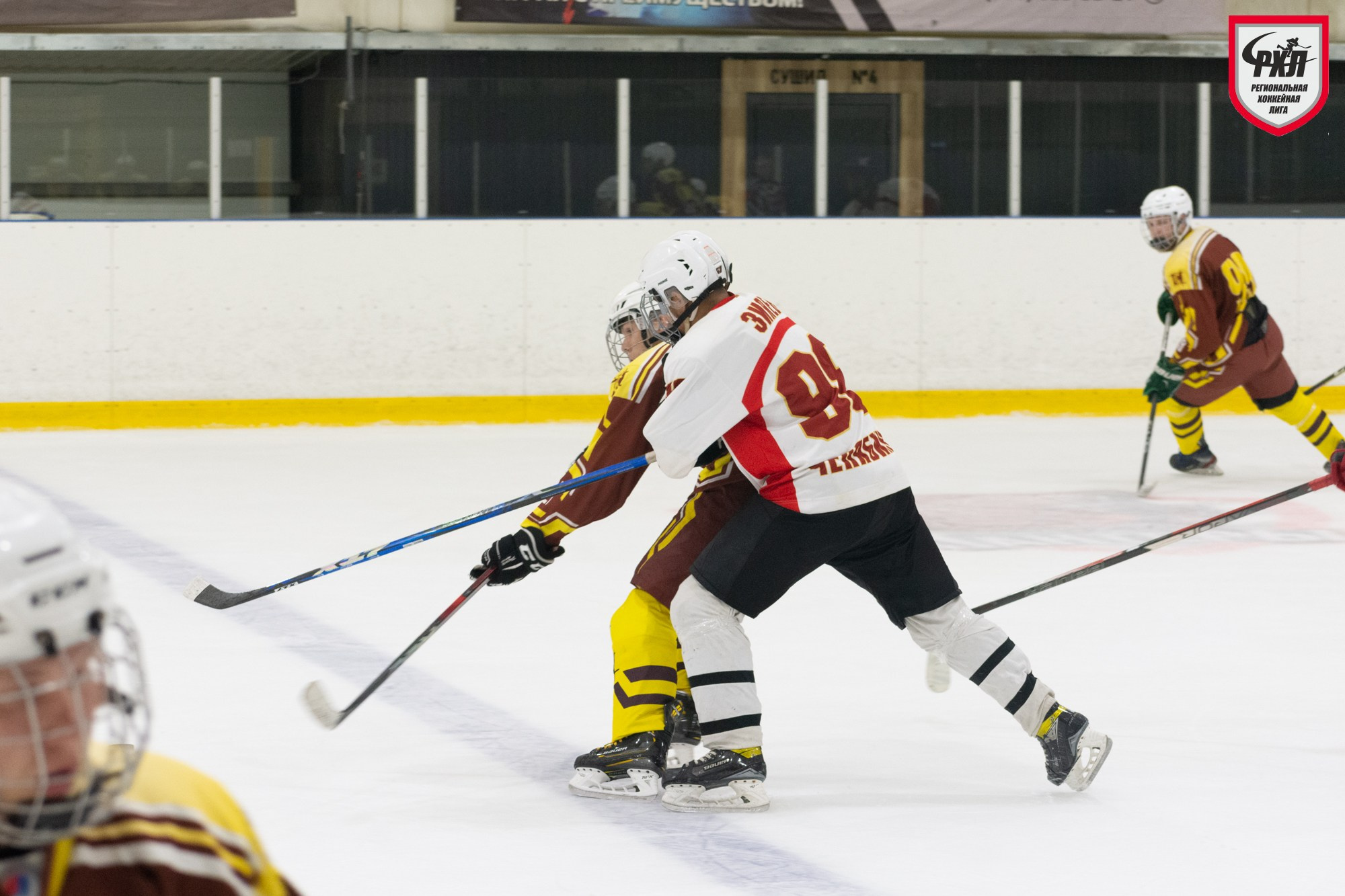 Хоккей. Фотограф Максим Буряк