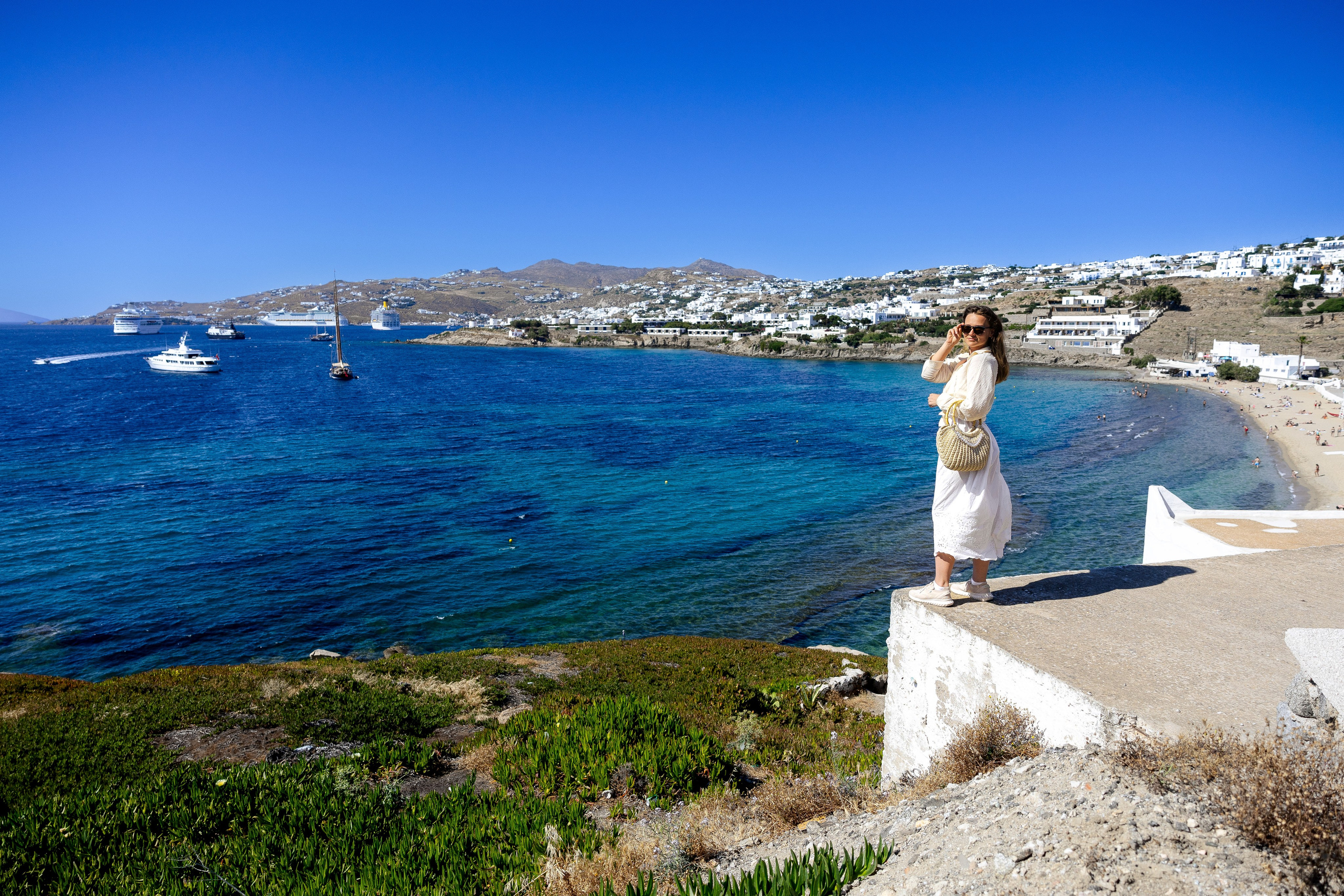 Миконос. Фото департамент круизного лайнера Астория Гранде