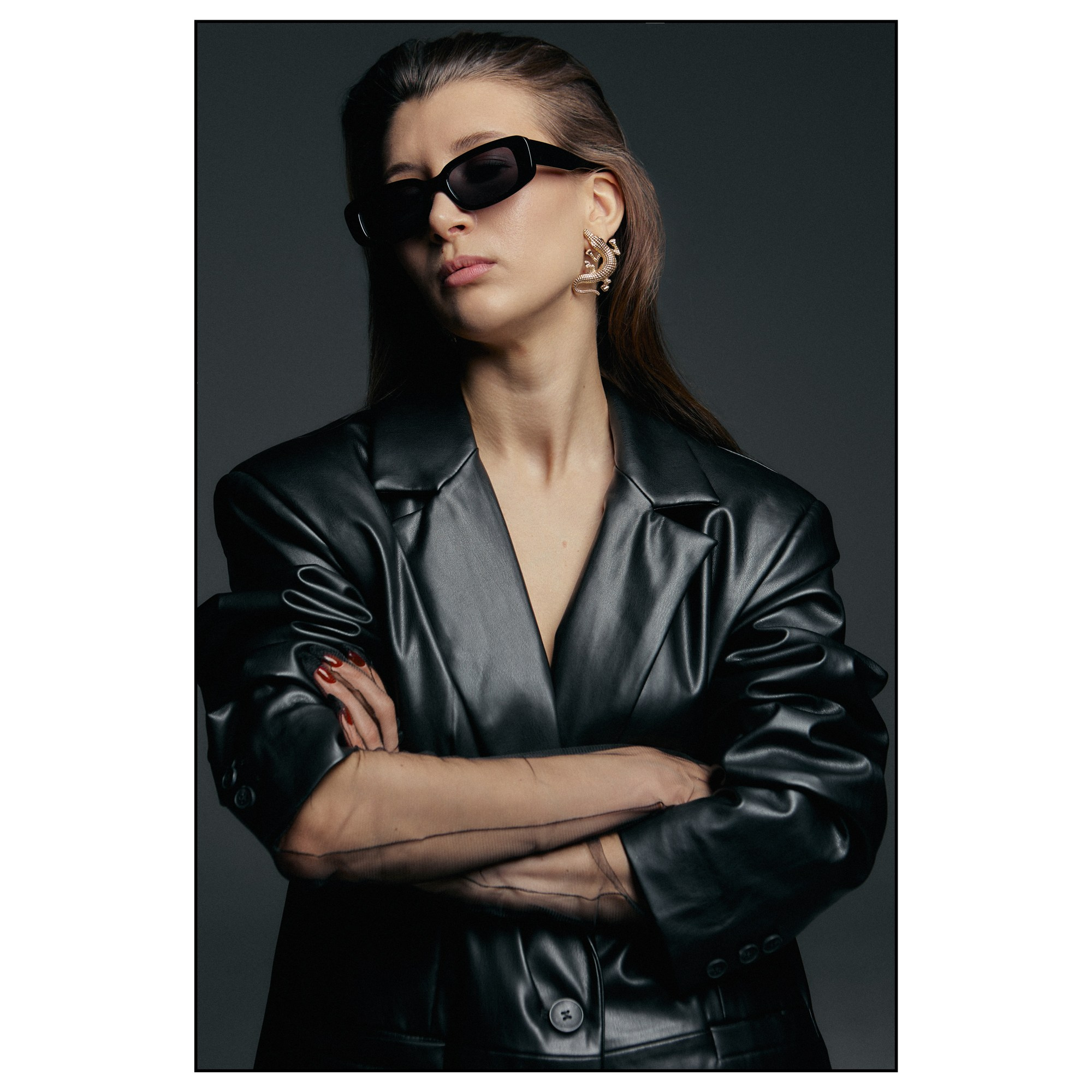 Стильная фотосессия в студии от портретного фотографа Калагиной Светланы в Москве