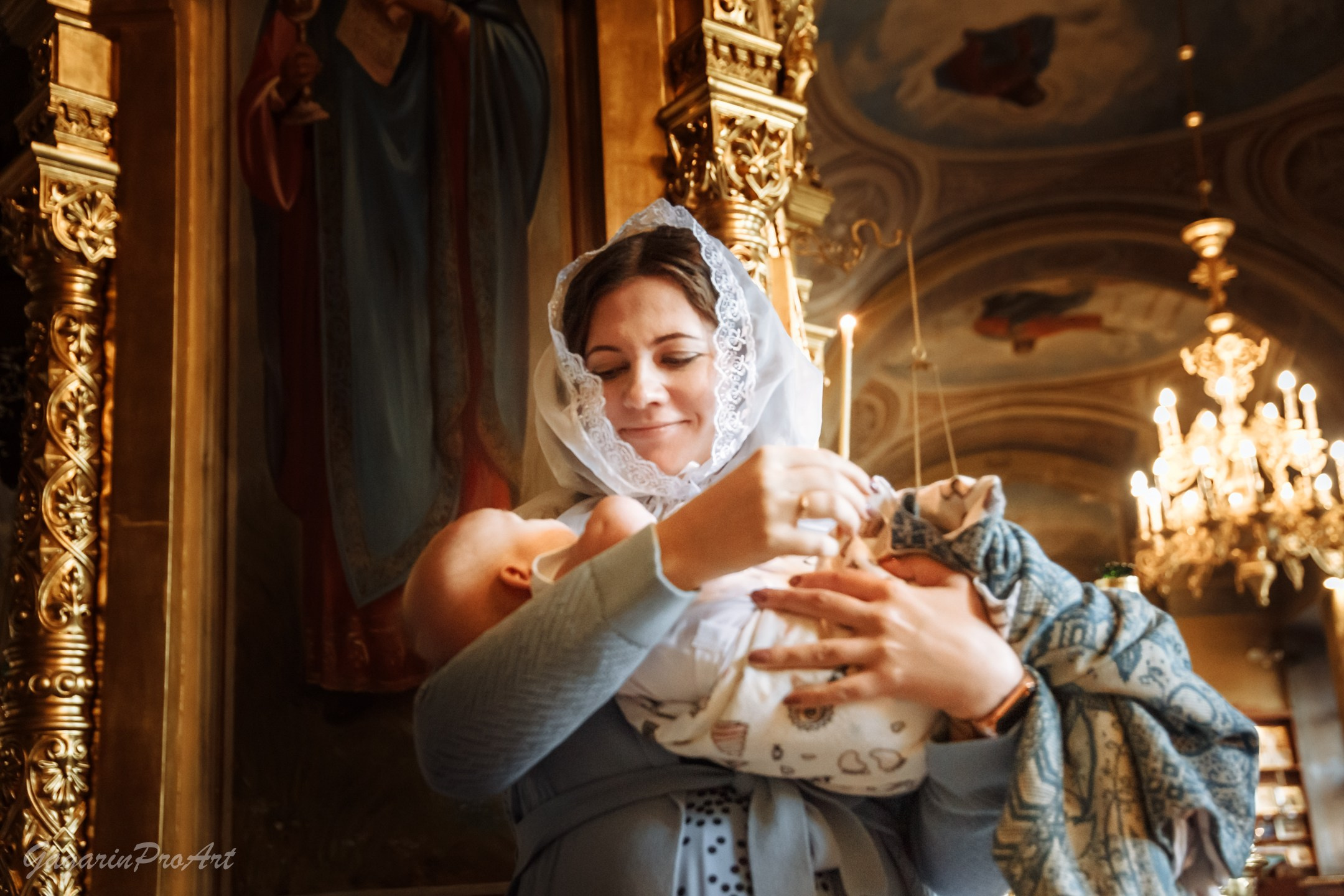 Фотосъёмка таинства крещения. Фотограф на крестины. GagarinProArt