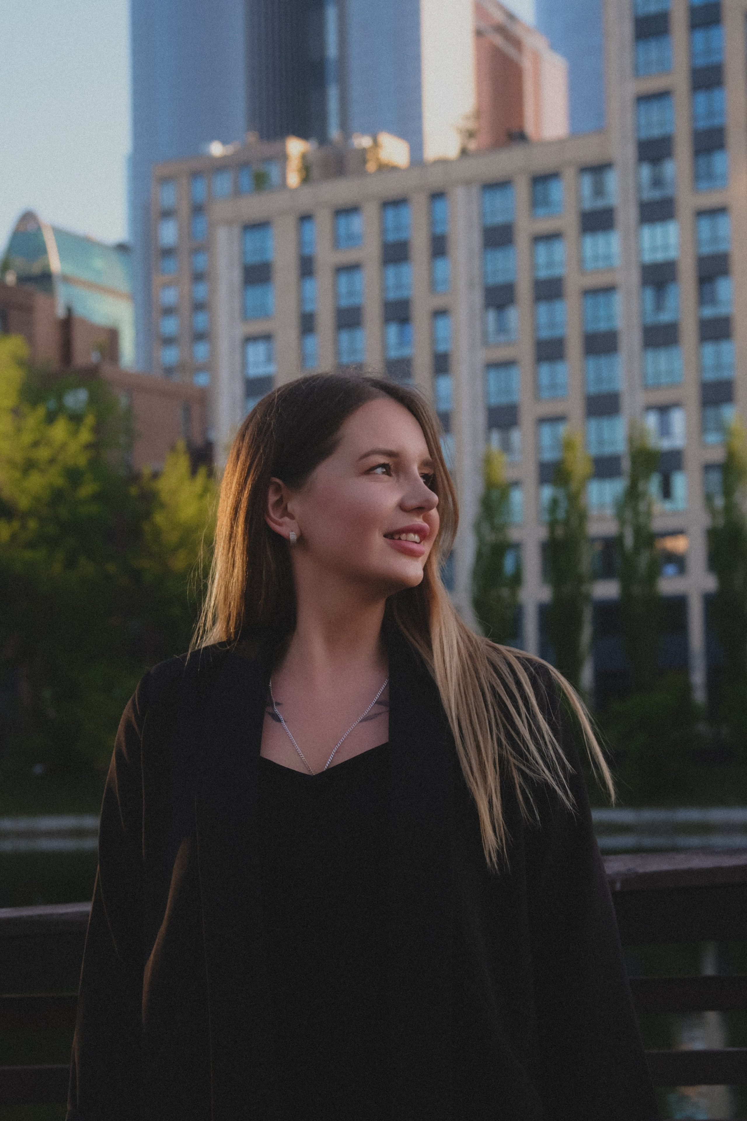 На фоне Сити. Фотограф и контентмейкер Света Лето | Москва, МО