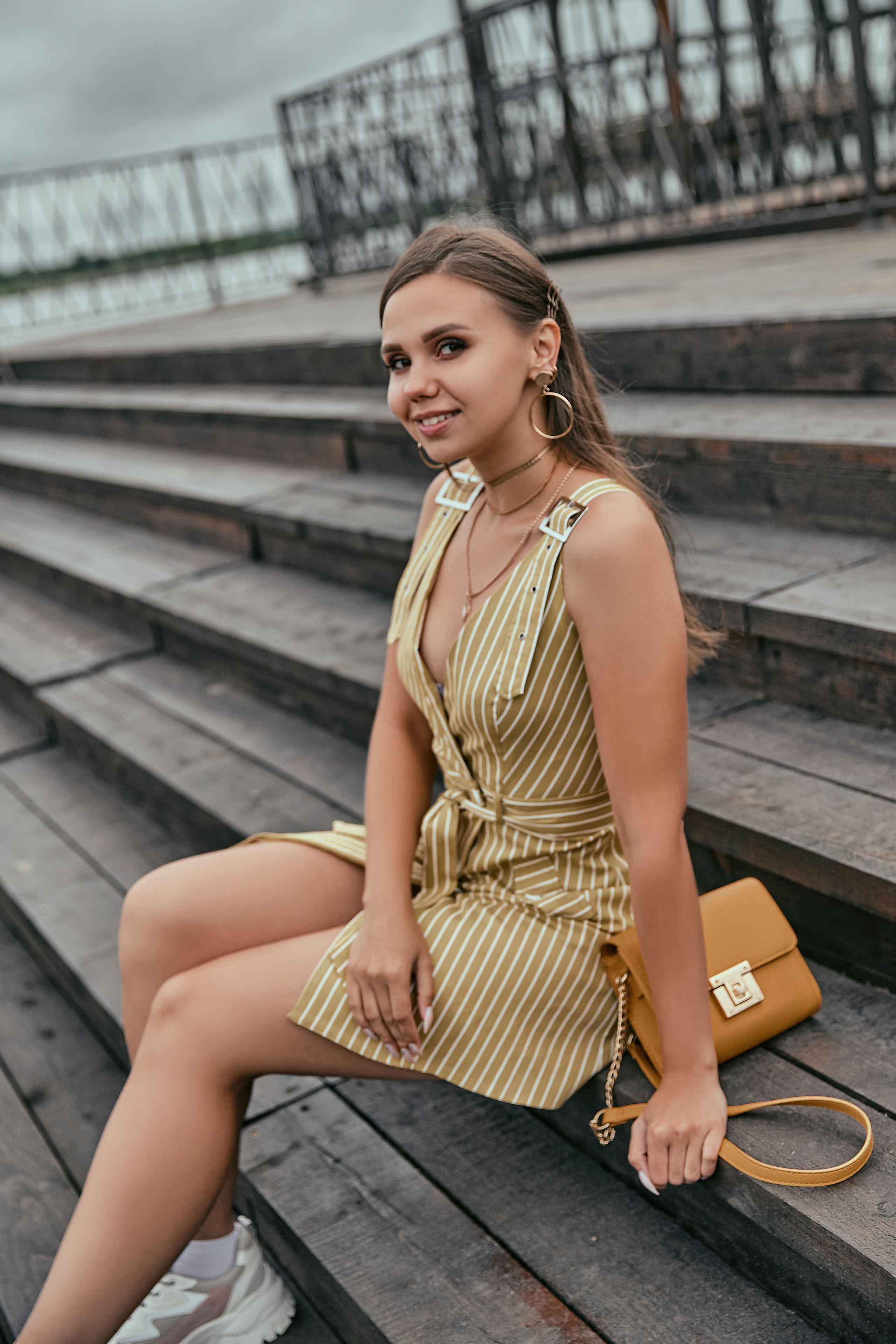 Летняя фото-прогулка в желтом. Рекламный фотограф Санкт-Петербург Катерина Мишкель