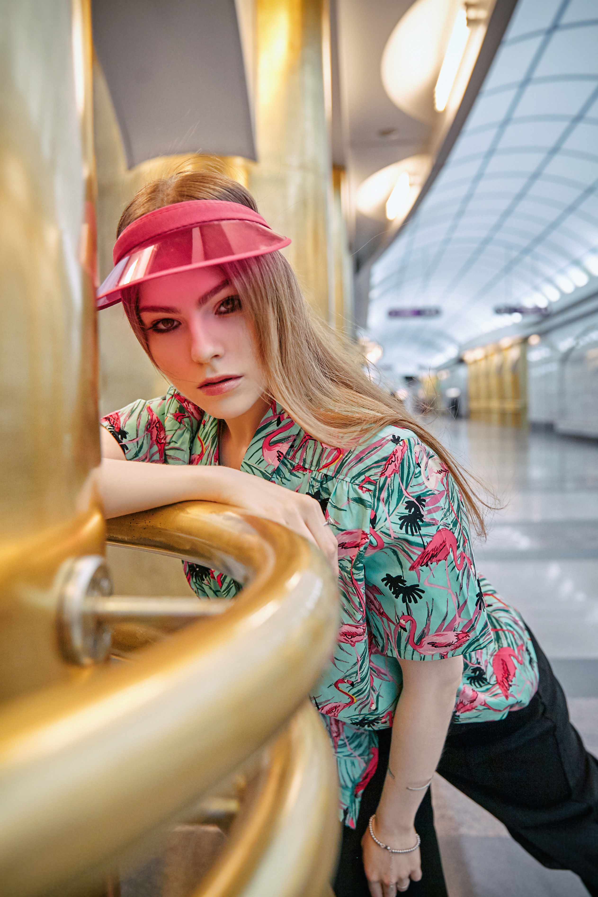 Фотосессия в метро СПб. Рекламный фотограф Санкт-Петербург Катерина Мишкель