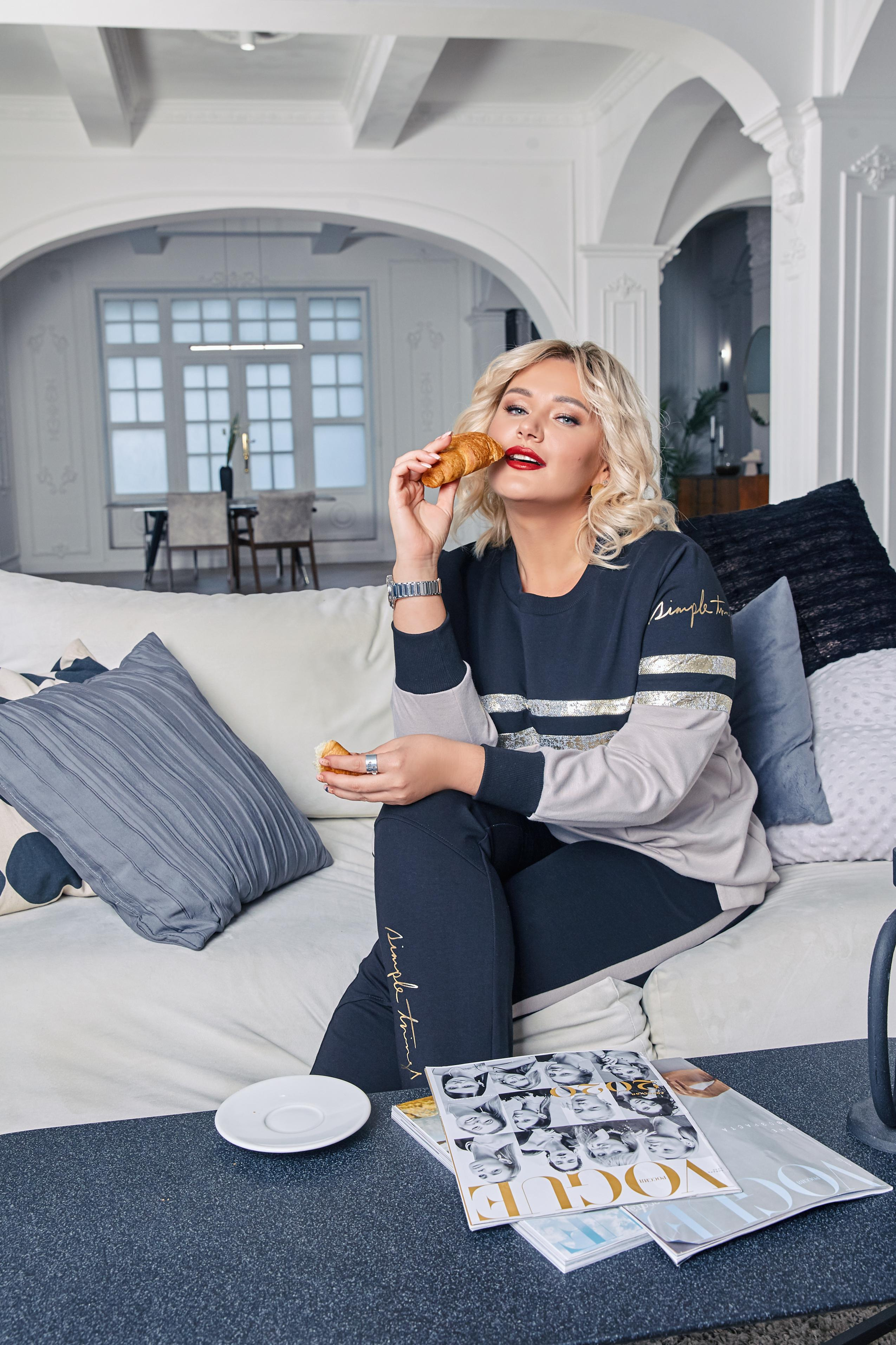 Съемка каталога одежды Plus Size Eva Graffova. Рекламный фотограф Санкт-Петербург Катерина Мишкель