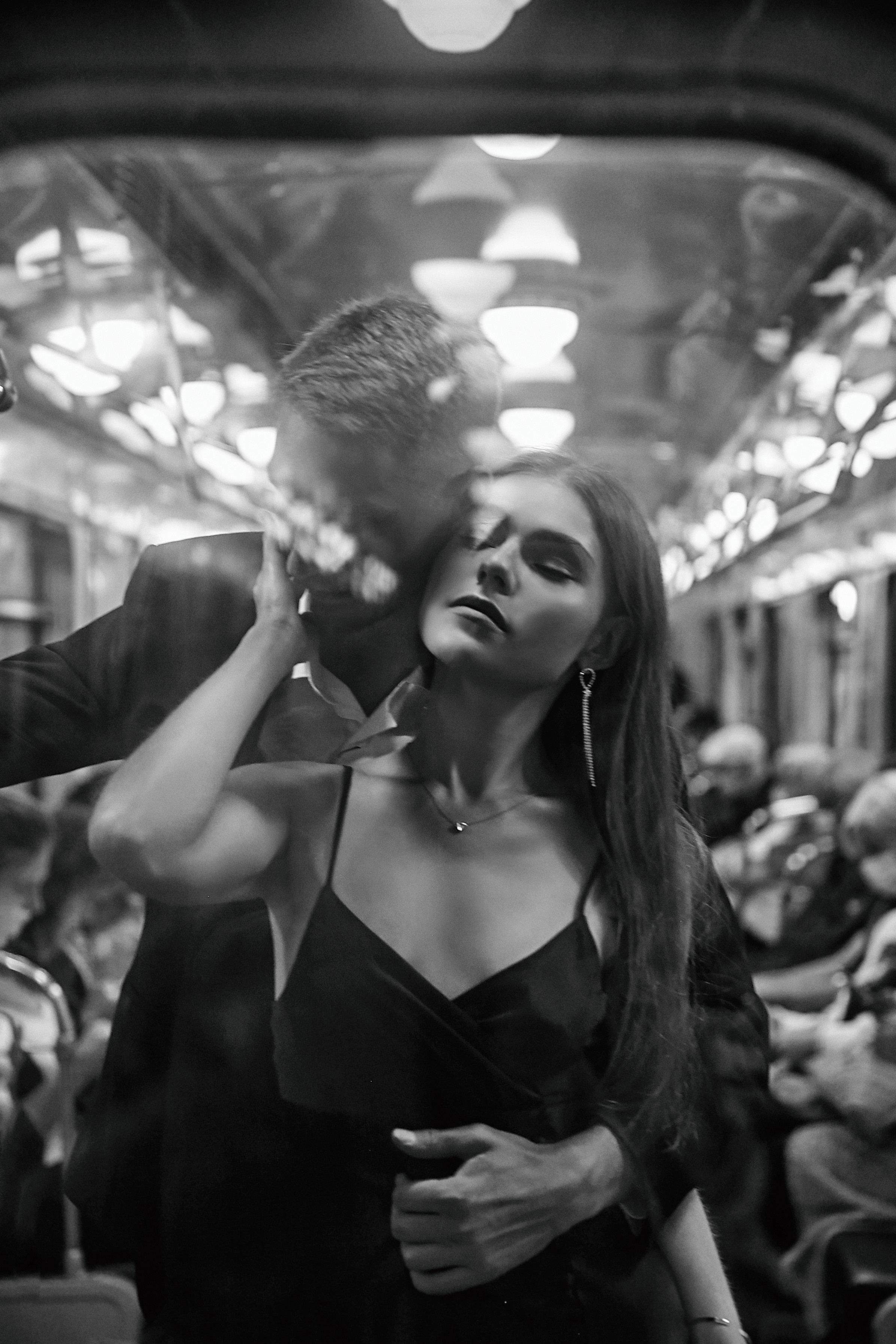 Love story в метро и на пляже СПб. Рекламный фотограф Санкт-Петербург Катерина Мишкель