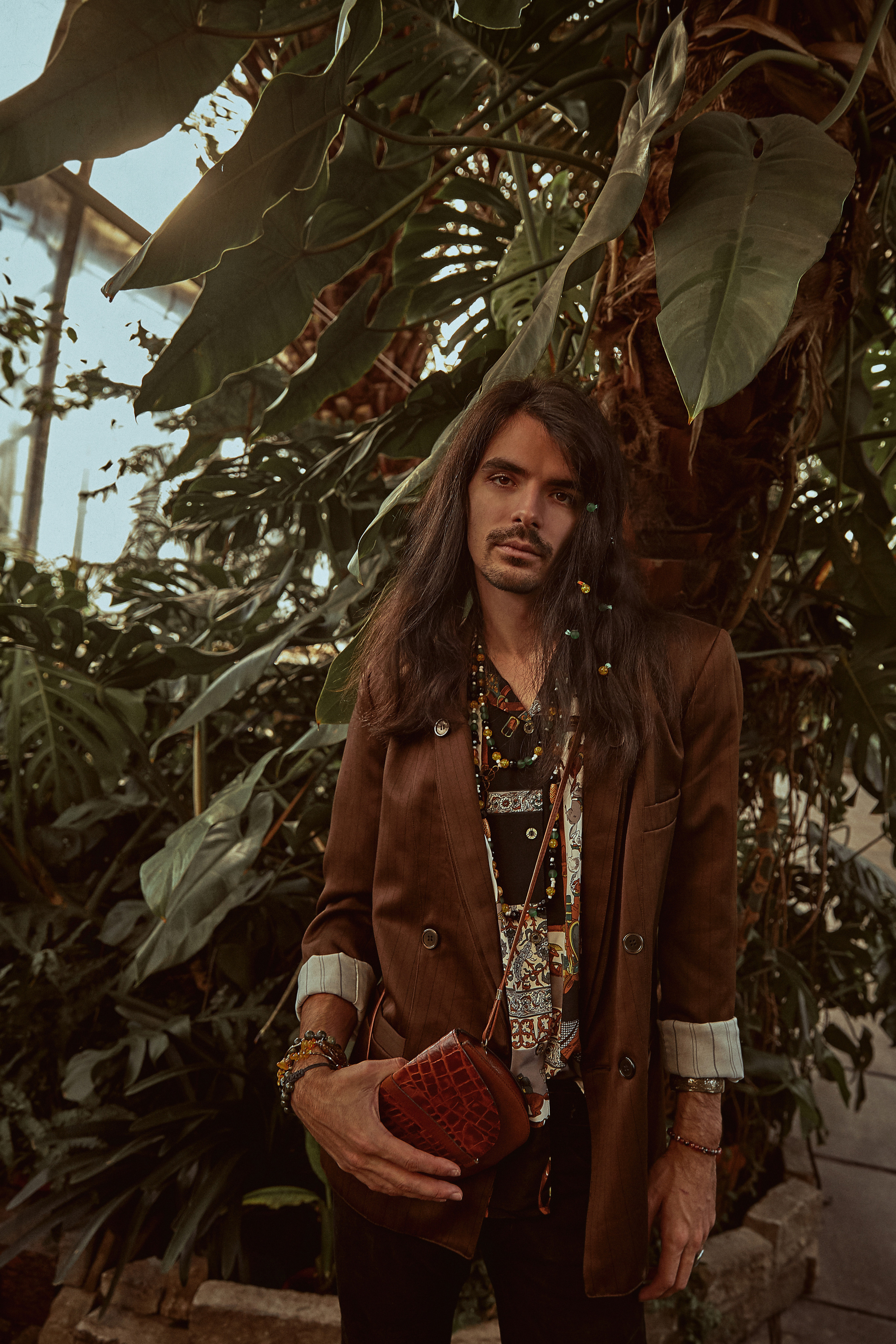 Съемка мужского портрета в оранжерее Таврического сада. Рекламный фотограф Санкт-Петербург Катерина Мишкель