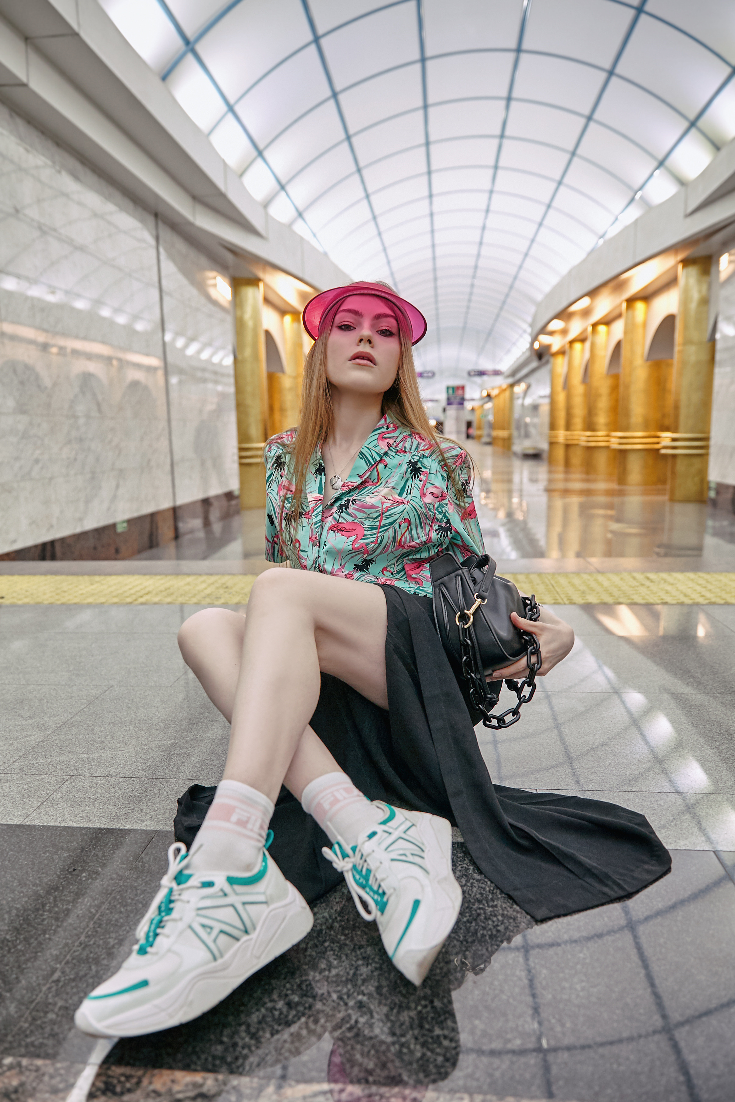 Фотосессия в метро СПб. Рекламный фотограф Санкт-Петербург Катерина Мишкель