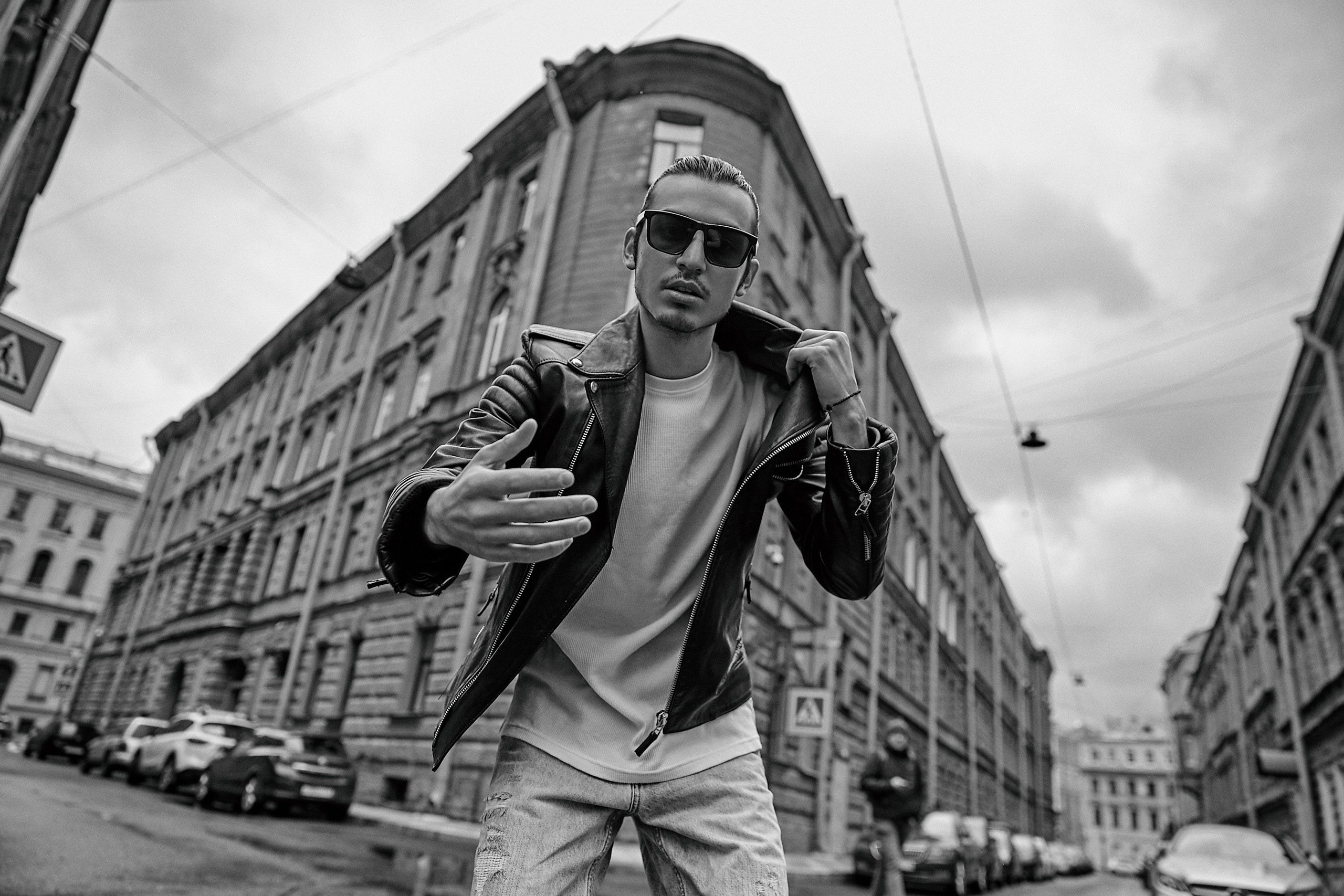 Мужская стрит съемка после дождя. Рекламный фотограф Санкт-Петербург Катерина Мишкель