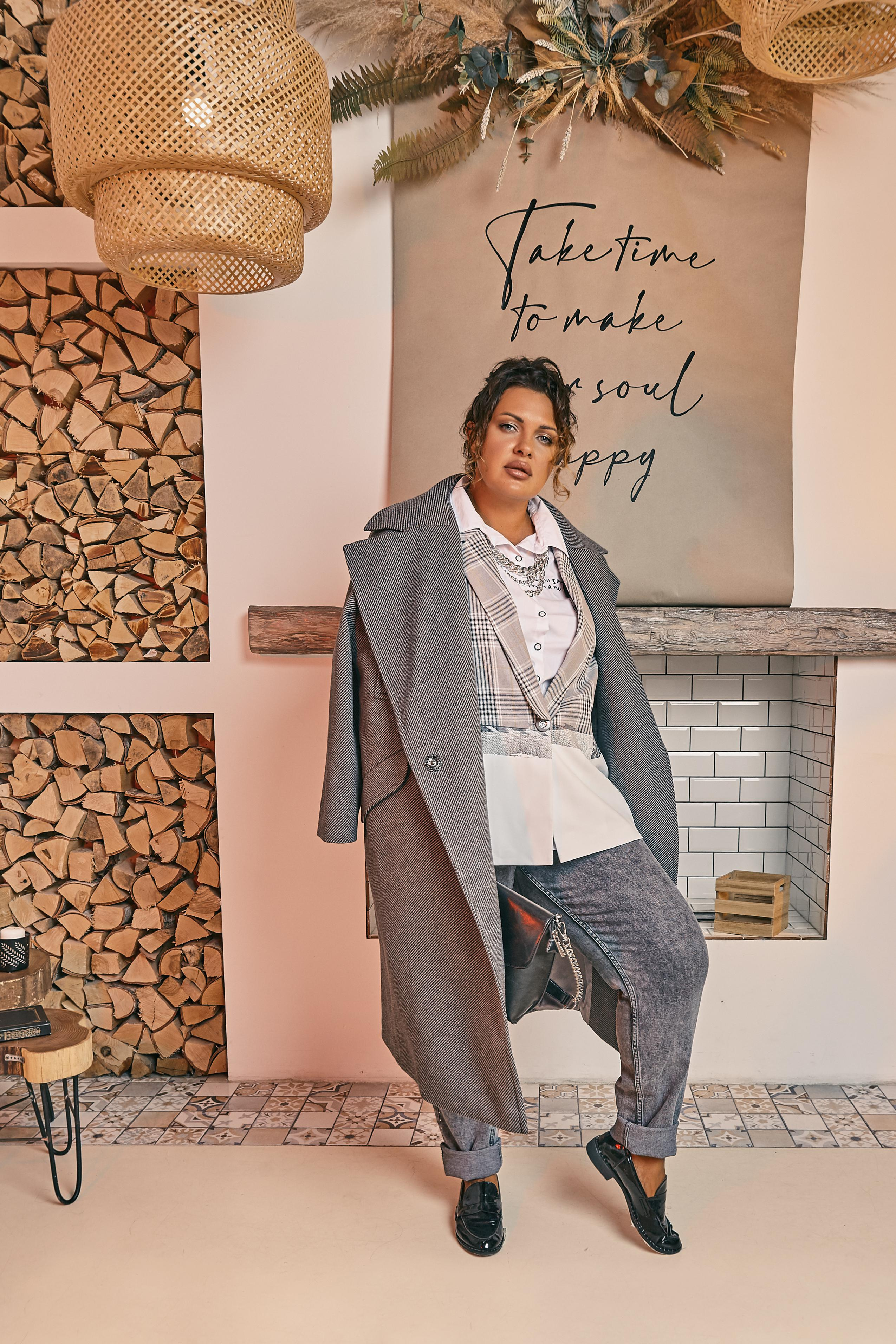 Съемка каталога одежды Plus Size Eva Graffova. Рекламный фотограф Санкт-Петербург Катерина Мишкель