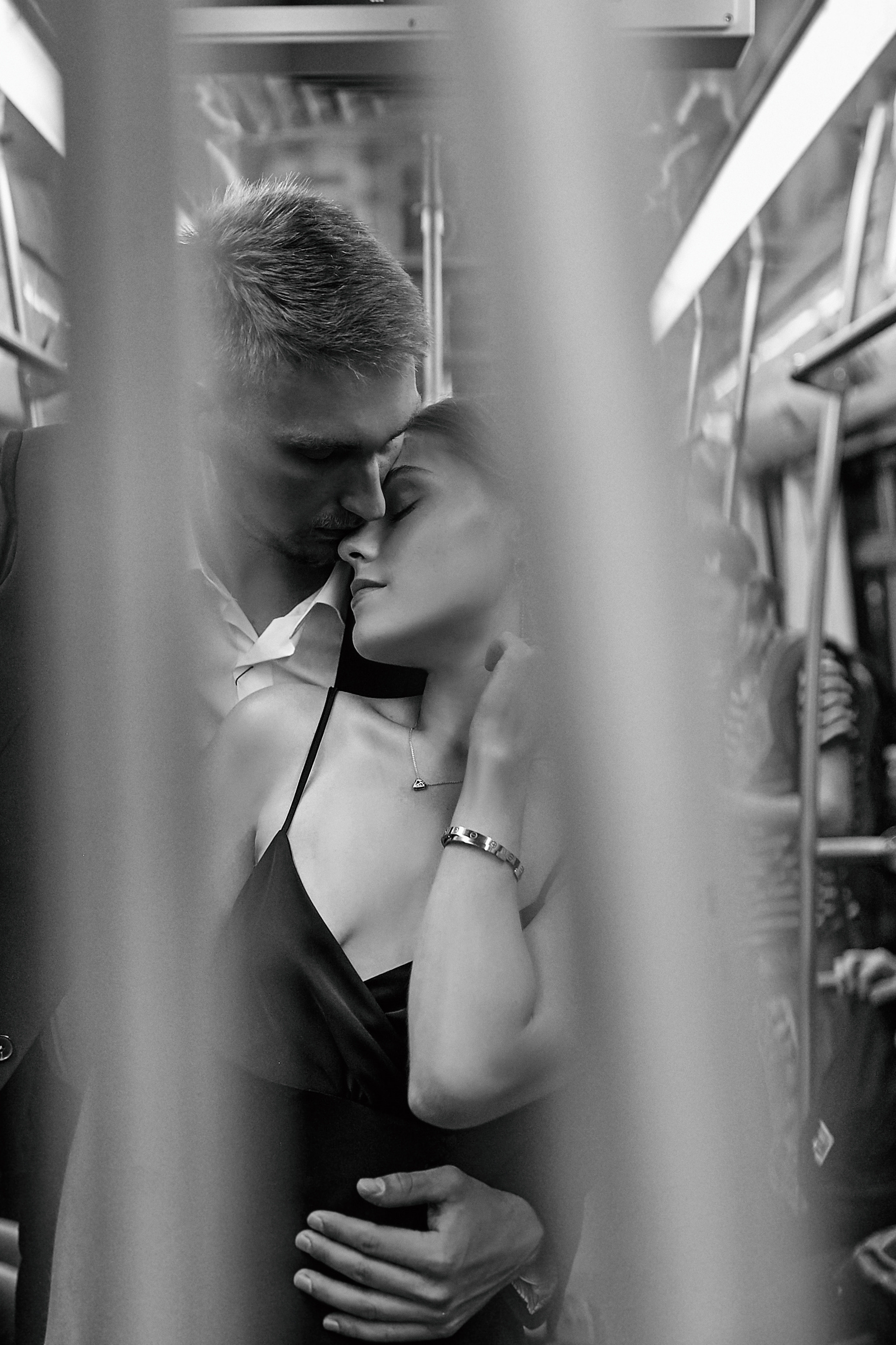 Love story в метро и на пляже СПб. Рекламный фотограф Санкт-Петербург Катерина Мишкель