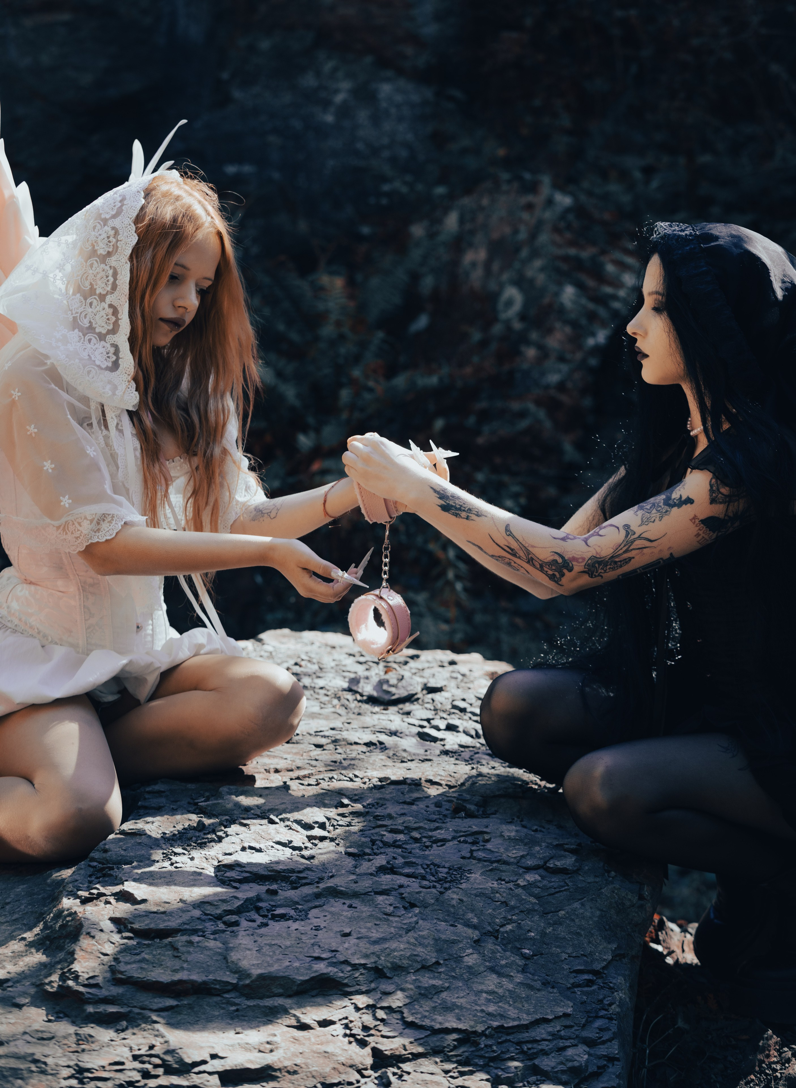 Фотосессии — Ангелы и Демоны 2025 — остров Русский. Твой ламповый фотограф