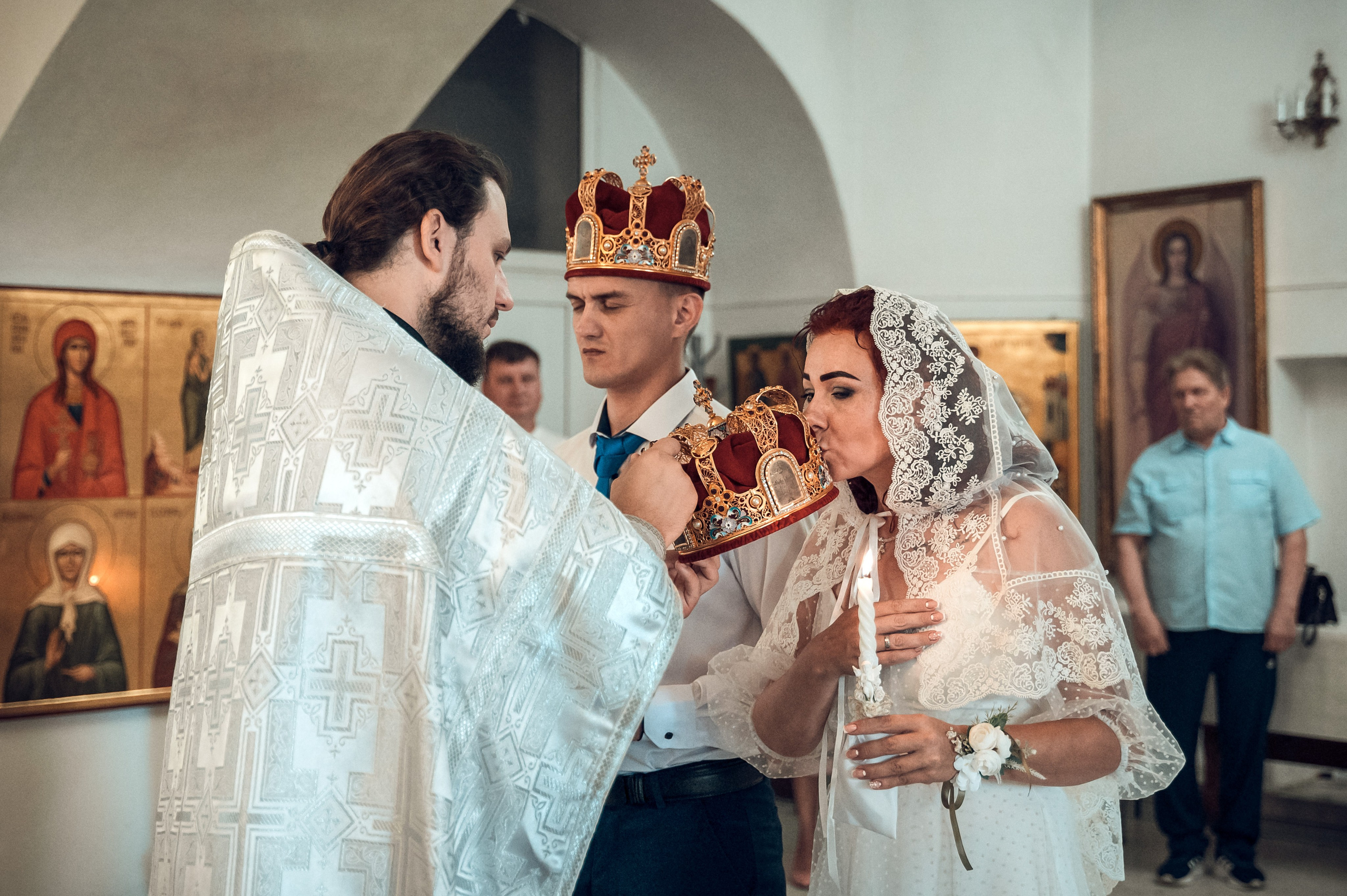 Таинство Венчания  храм Рождества Христова Краснодар. Фотограф на Таинство Венчания и Крещения в Краснодаре Абрамова Людмила