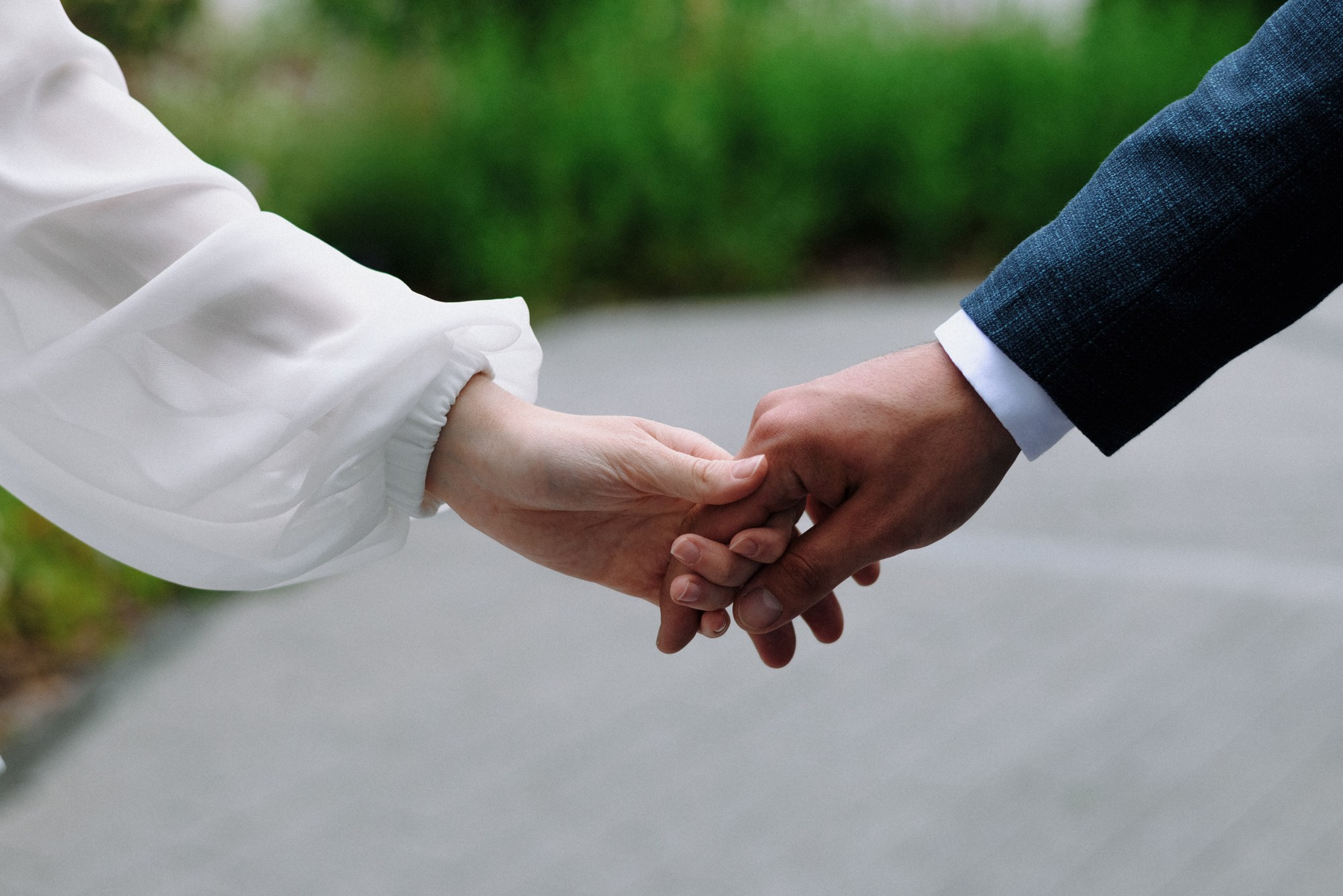 Свадебный фотограф в Тюмени — Фотосессия Тимура и Лизы в городском стиле. Портретный фотограф Тюмень Дарья Мустафина