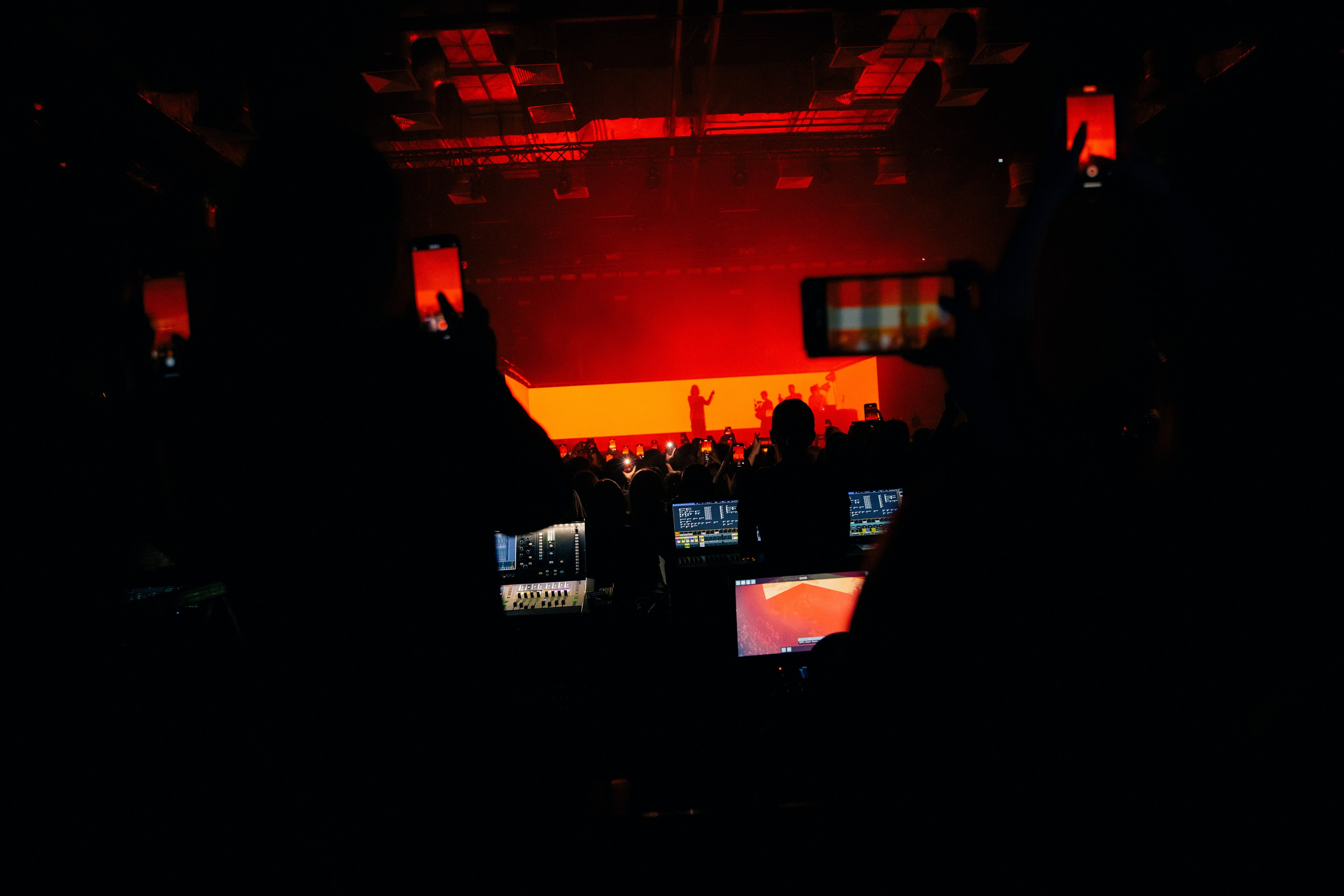 MAYOT. PASHAHARCE PHOTOGRAPHER & VIDEOGRAPHER