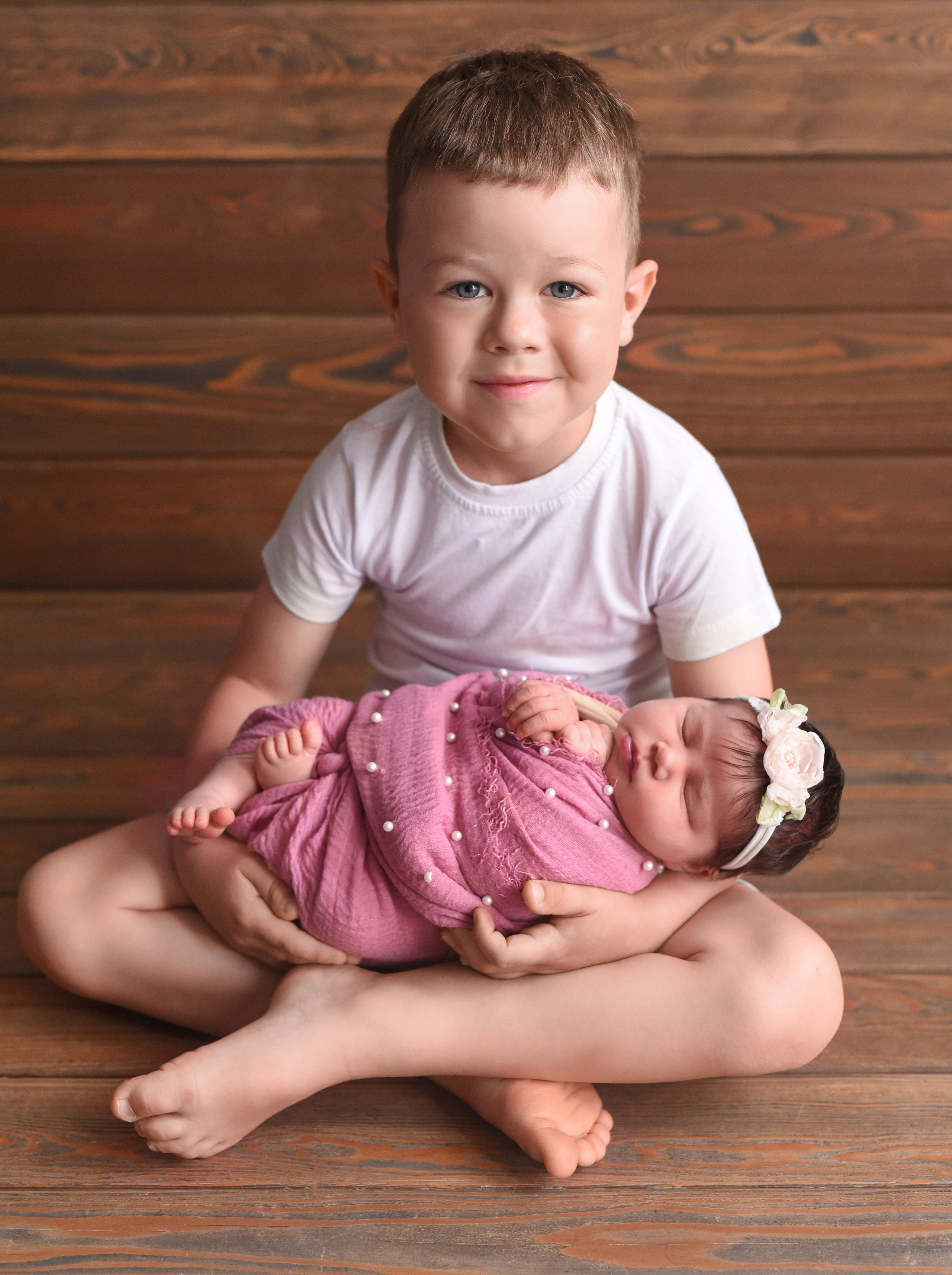 Новорожденные малыши. Детский и семейный Фотограф г. Красноярск