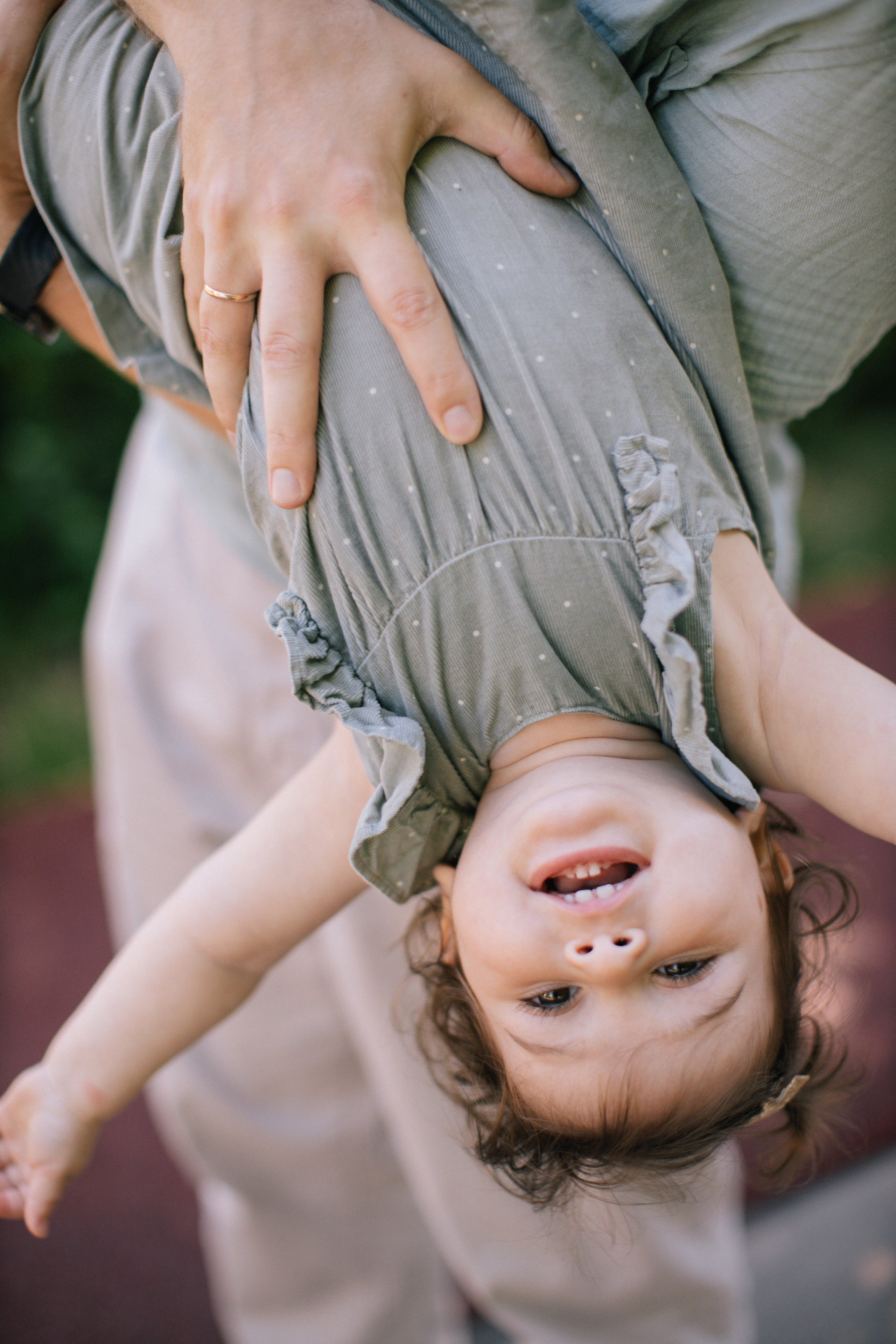 Фотосессия в парке в Зеленограде. Свадебный и семейный фотограф Скрынник Светлана