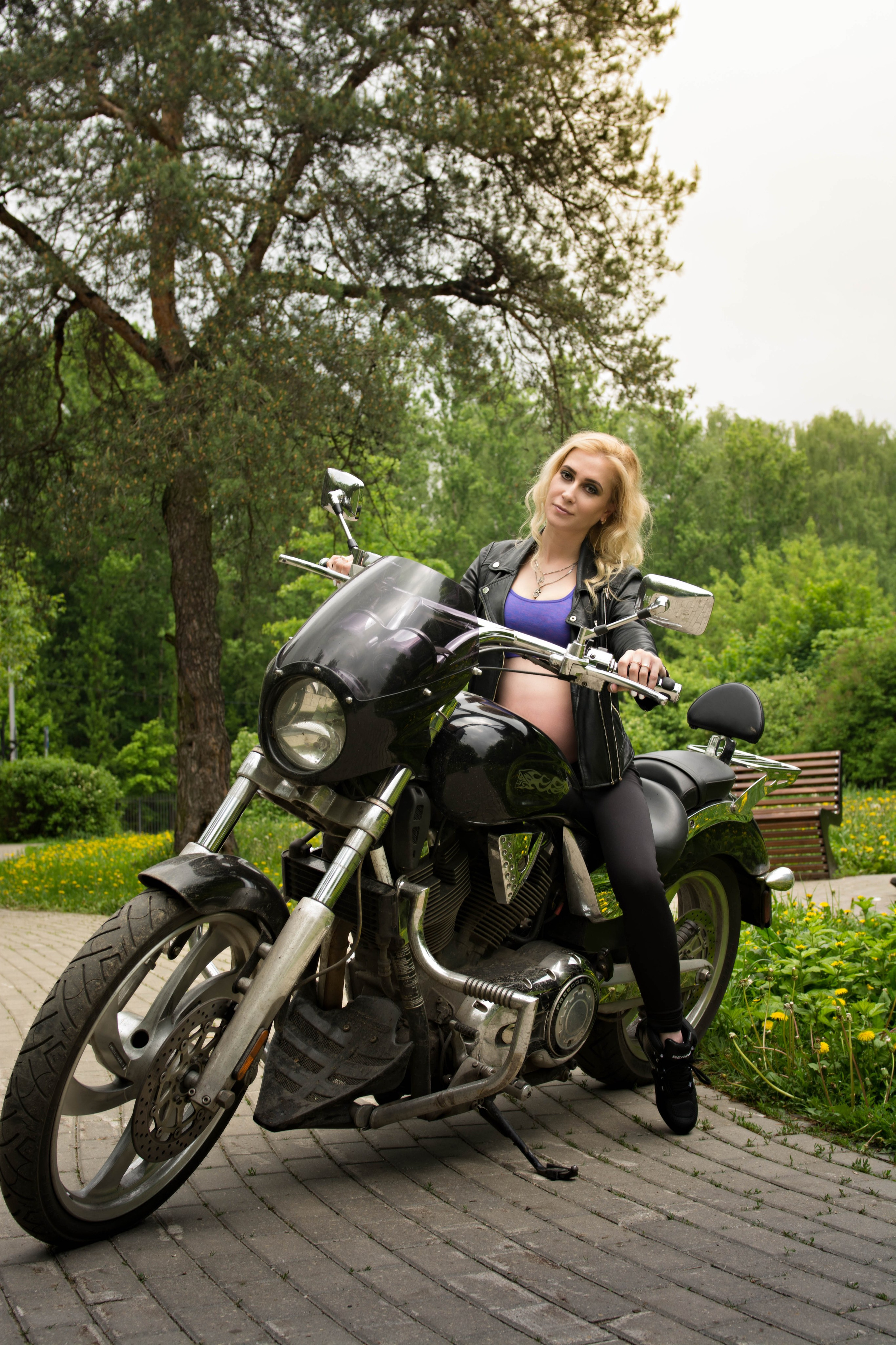 Фотосессия беременности на байке. Фотосессия беременности — Крылова Натали — Москва