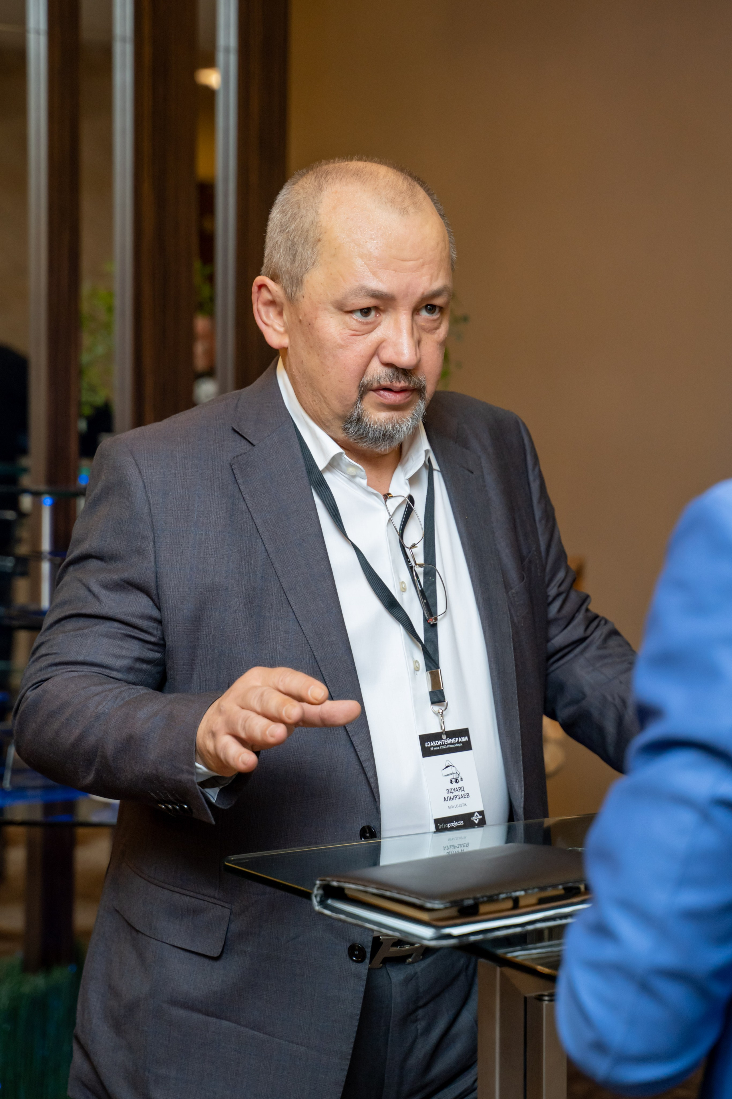 Репортаж «ЗАКОНТЕЙНЕРАМИ». Главная