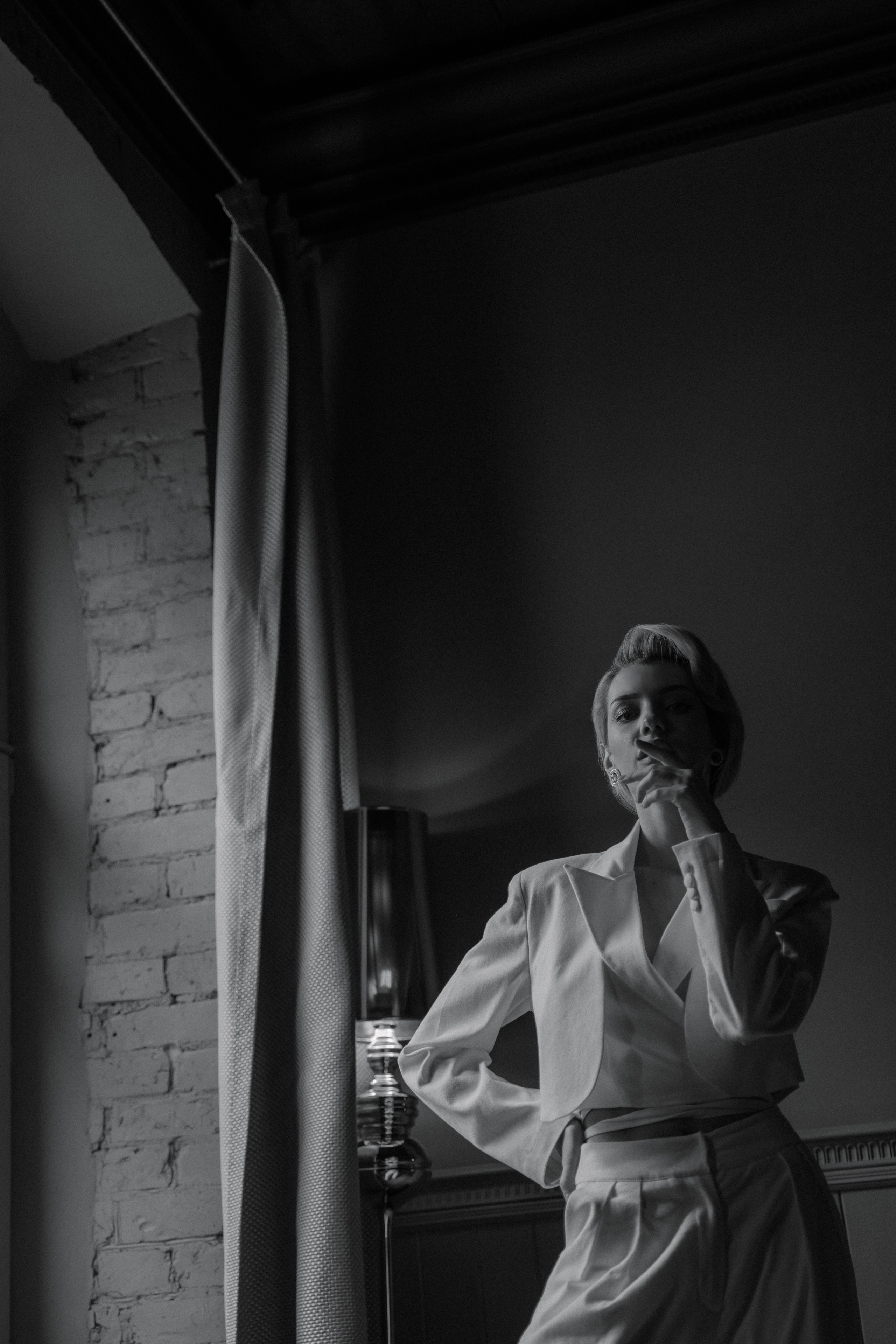 Будуарная история в отеле. Портретный фотограф в Москве