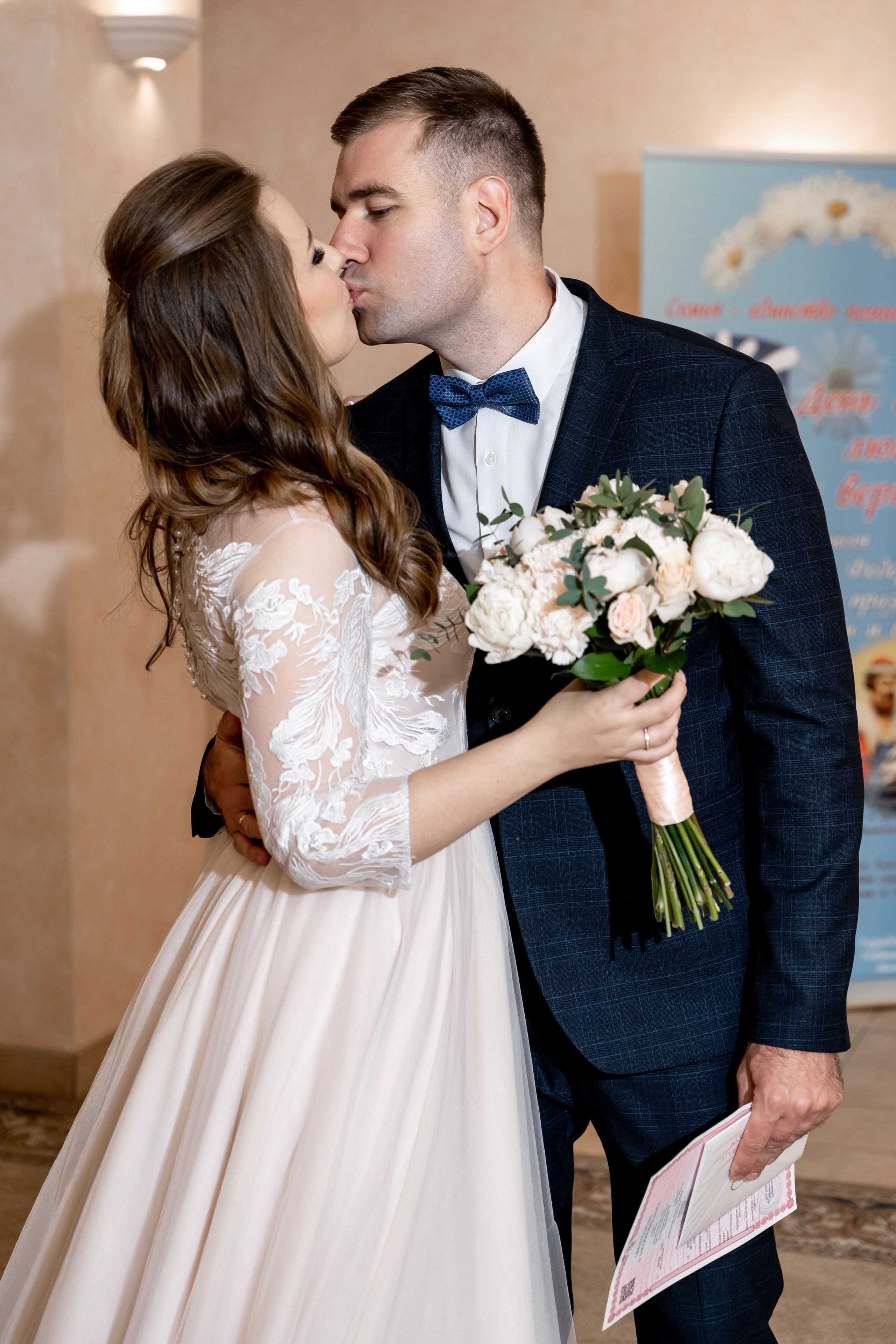 Регистрация брака, роспись во дворце бракосочетания Видное.  Видновский ЗАГС. Свадьба , свадебная фотосессия в Москве, свадебная фотосессия Видное, Бутово, Домодедово. Свадебный и семейный фотограф Видное. ЗАГС Видное. Грибоедовский ЗАГС. Свадебная прогулка в Царицыно. Фотограф на свадьбу. Свадебная прогулка в Москве.