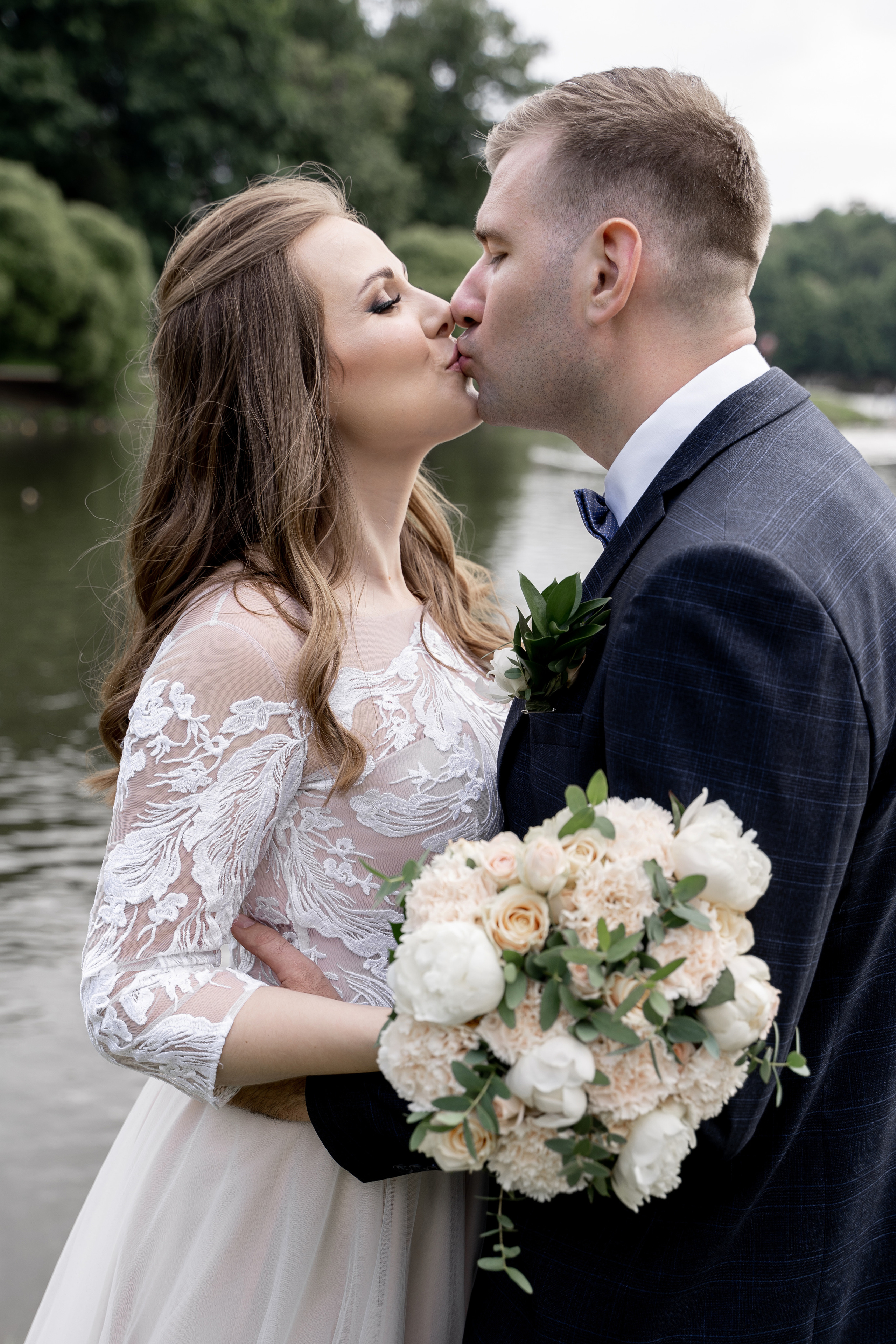 Регистрация брака, роспись во дворце бракосочетания Видное.  Видновский ЗАГС. Свадьба , свадебная фотосессия в Москве, свадебная фотосессия Видное, Бутово, Домодедово. Свадебный и семейный фотограф Видное. ЗАГС Видное. Грибоедовский ЗАГС. Свадебная прогулка в Царицыно. Фотограф на свадьбу. Свадебная прогулка в Москве.